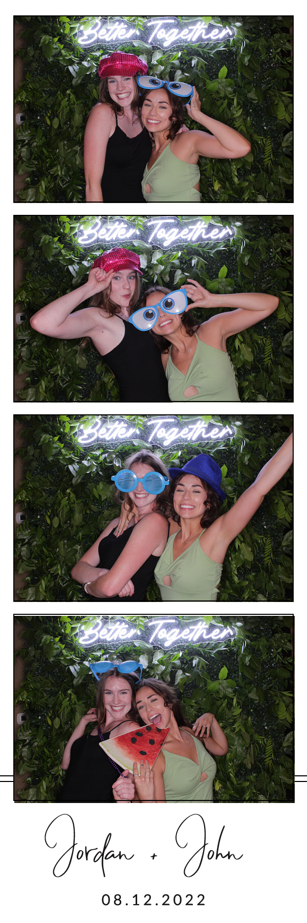 Jordan and John's Wedding | View more photos from the event at gallery.photoboothbillings.com/u/PhotoBoothBillings/Jordan-and-Johns-Wedding