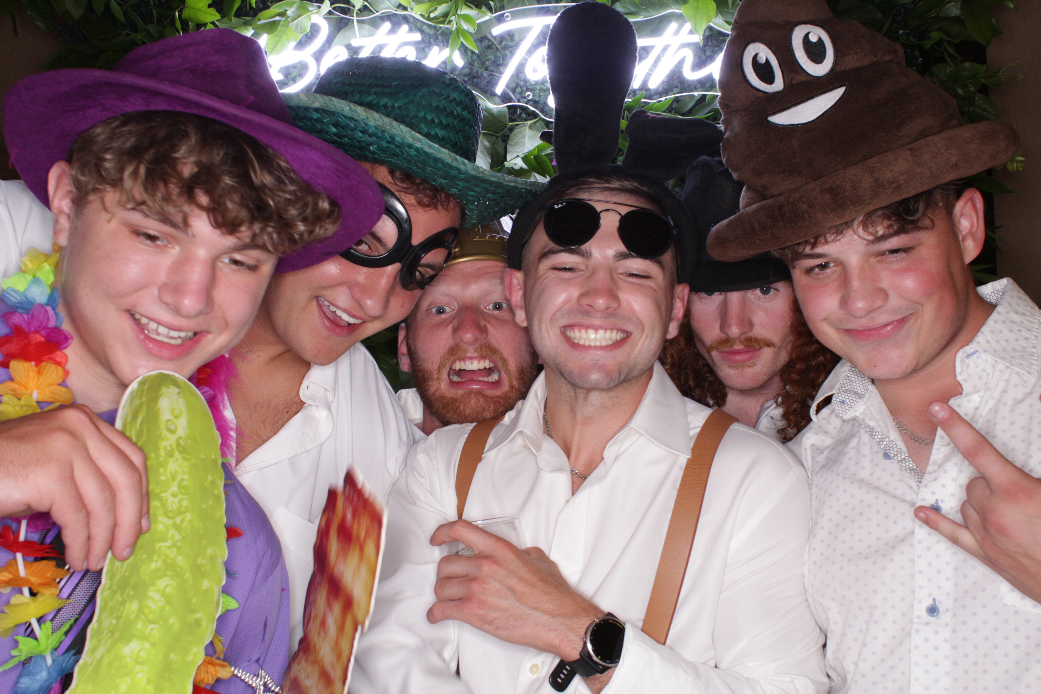 Jordan and John's Wedding | View more photos from the event at gallery.photoboothbillings.com/u/PhotoBoothBillings/Jordan-and-Johns-Wedding