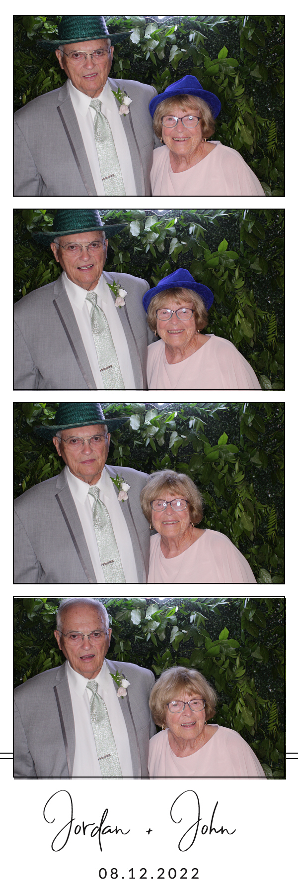Jordan and John's Wedding | View more photos from the event at gallery.photoboothbillings.com/u/PhotoBoothBillings/Jordan-and-Johns-Wedding