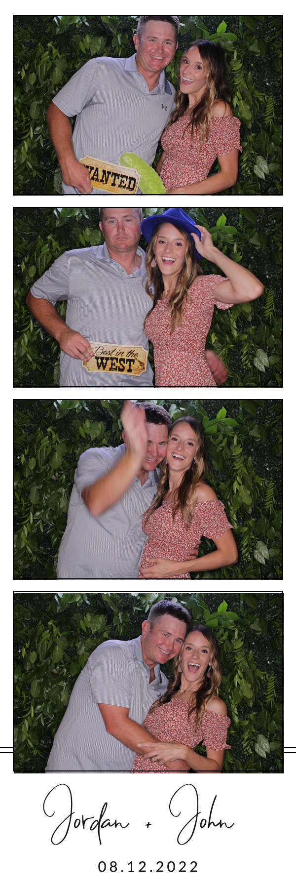 Jordan and John's Wedding | View more photos from the event at gallery.photoboothbillings.com/u/PhotoBoothBillings/Jordan-and-Johns-Wedding