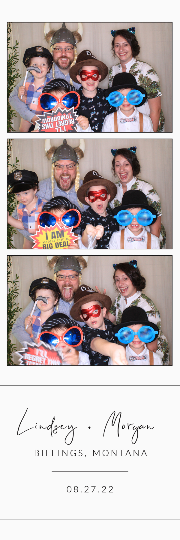 Lindsey and Morgan's Wedding | View more photos from the event at gallery.photoboothbillings.com/u/PhotoBoothBillings/Lindsey-and-Morgans-Wedding