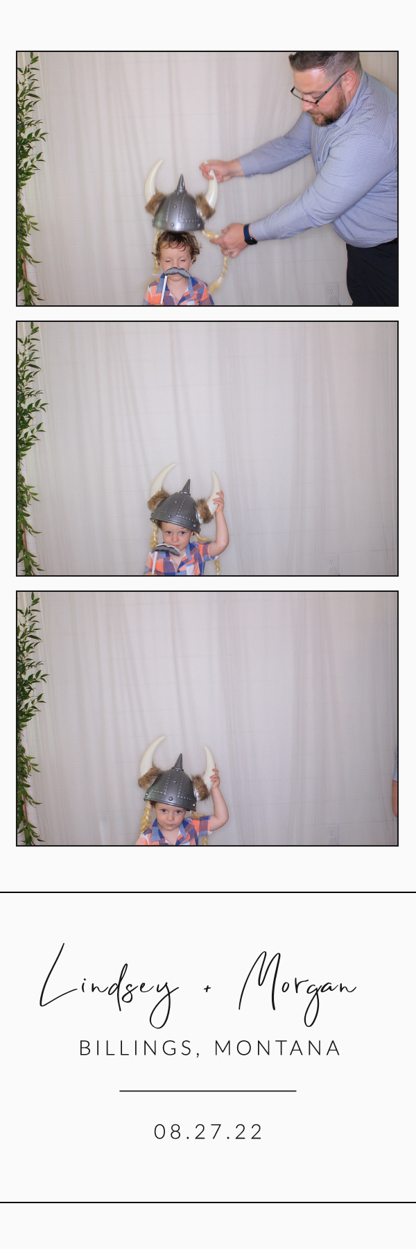 Lindsey and Morgan's Wedding | View more photos from the event at gallery.photoboothbillings.com/u/PhotoBoothBillings/Lindsey-and-Morgans-Wedding