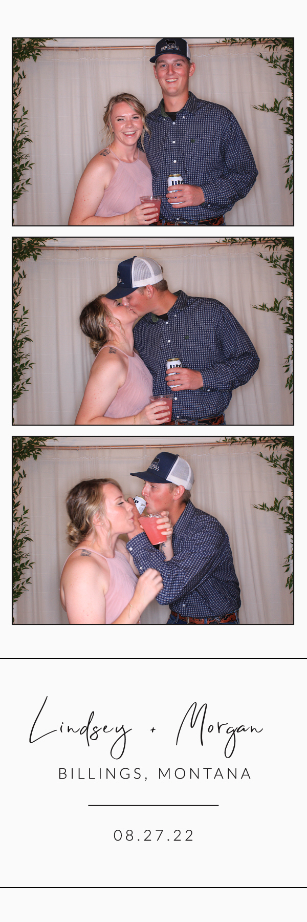Lindsey and Morgan's Wedding | View more photos from the event at gallery.photoboothbillings.com/u/PhotoBoothBillings/Lindsey-and-Morgans-Wedding
