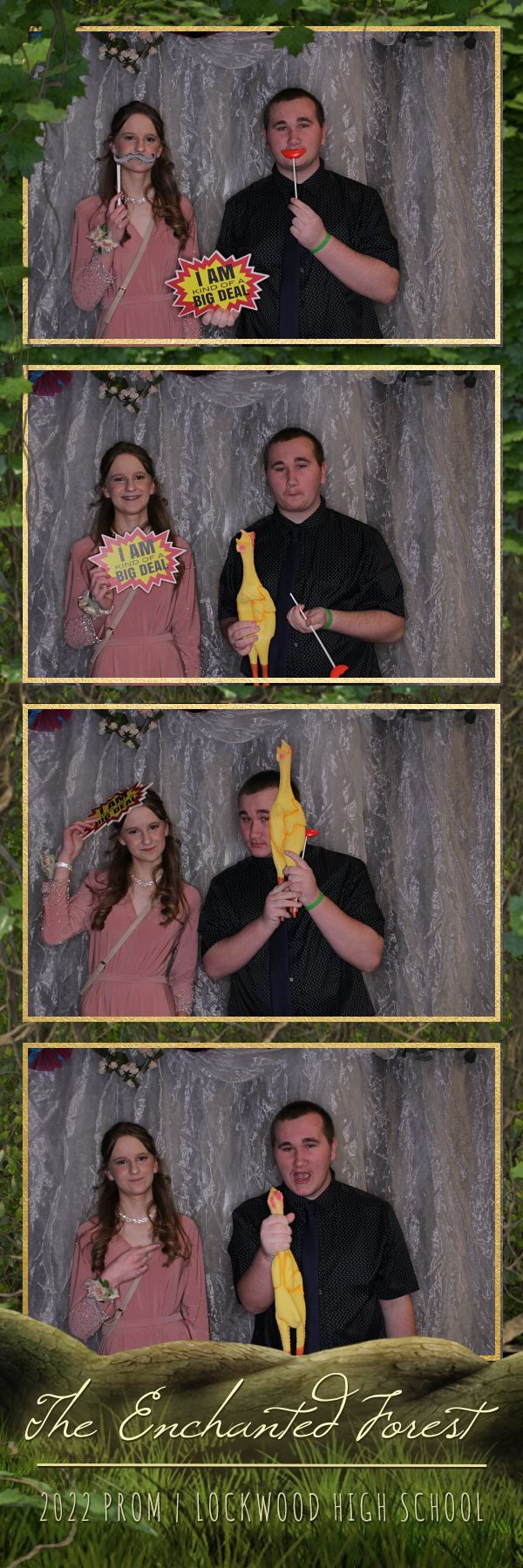 Lockwood Prom | View more photos from the event at gallery.photoboothbillings.com/u/PhotoBoothBillings/Lockwood-Prom