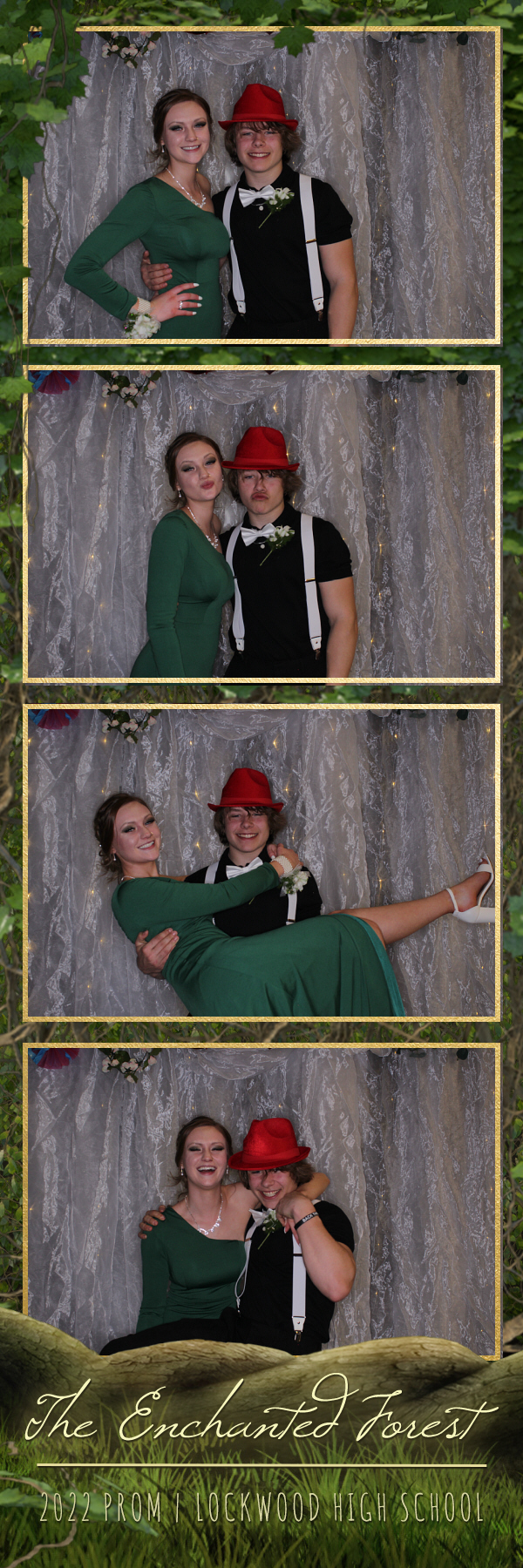 Lockwood Prom | View more photos from the event at gallery.photoboothbillings.com/u/PhotoBoothBillings/Lockwood-Prom