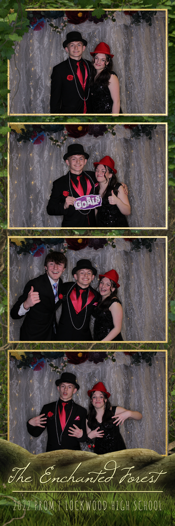 Lockwood Prom | View more photos from the event at gallery.photoboothbillings.com/u/PhotoBoothBillings/Lockwood-Prom