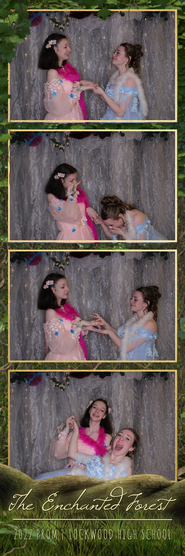 Lockwood Prom | View more photos from the event at gallery.photoboothbillings.com/u/PhotoBoothBillings/Lockwood-Prom