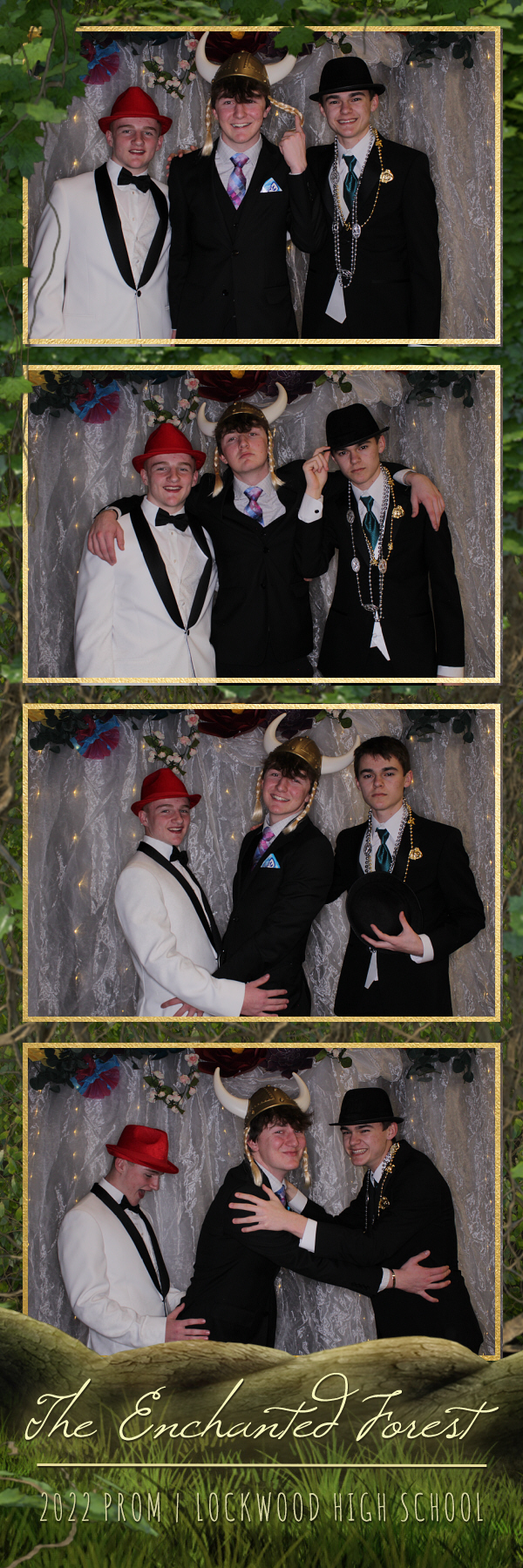 Lockwood Prom | View more photos from the event at gallery.photoboothbillings.com/u/PhotoBoothBillings/Lockwood-Prom