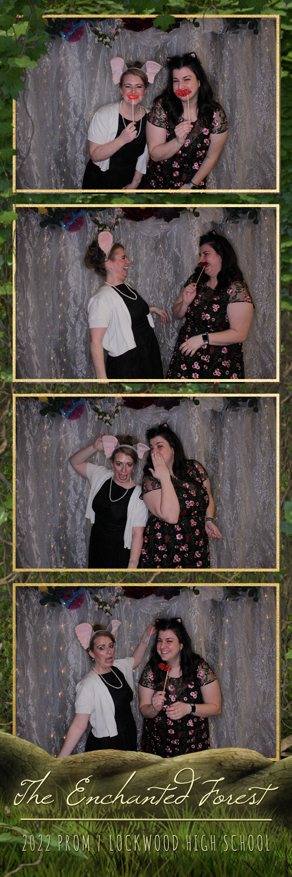 Lockwood Prom | View more photos from the event at gallery.photoboothbillings.com/u/PhotoBoothBillings/Lockwood-Prom