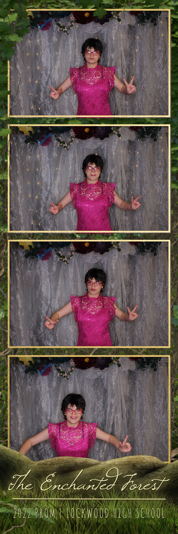 Lockwood Prom | View more photos from the event at gallery.photoboothbillings.com/u/PhotoBoothBillings/Lockwood-Prom