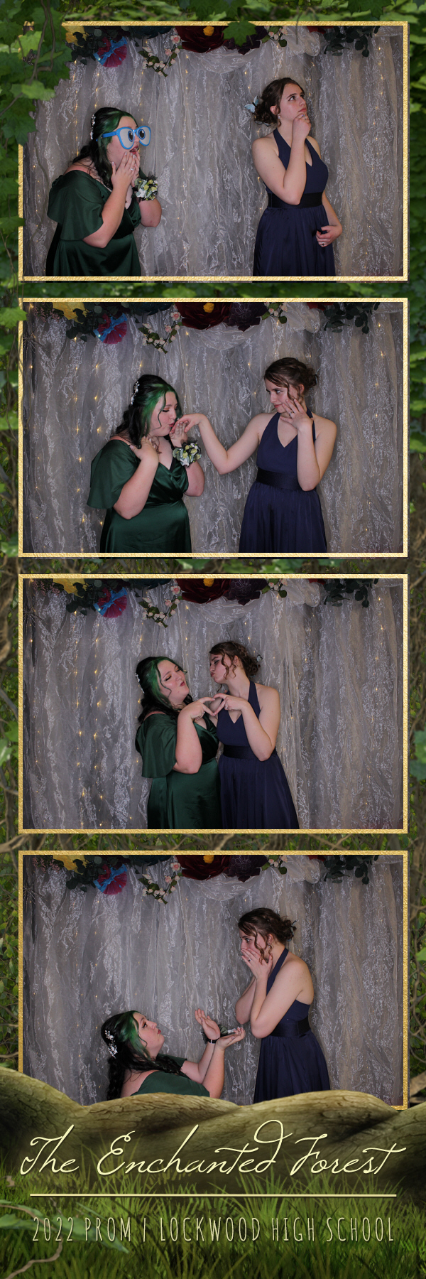 Lockwood Prom | View more photos from the event at gallery.photoboothbillings.com/u/PhotoBoothBillings/Lockwood-Prom