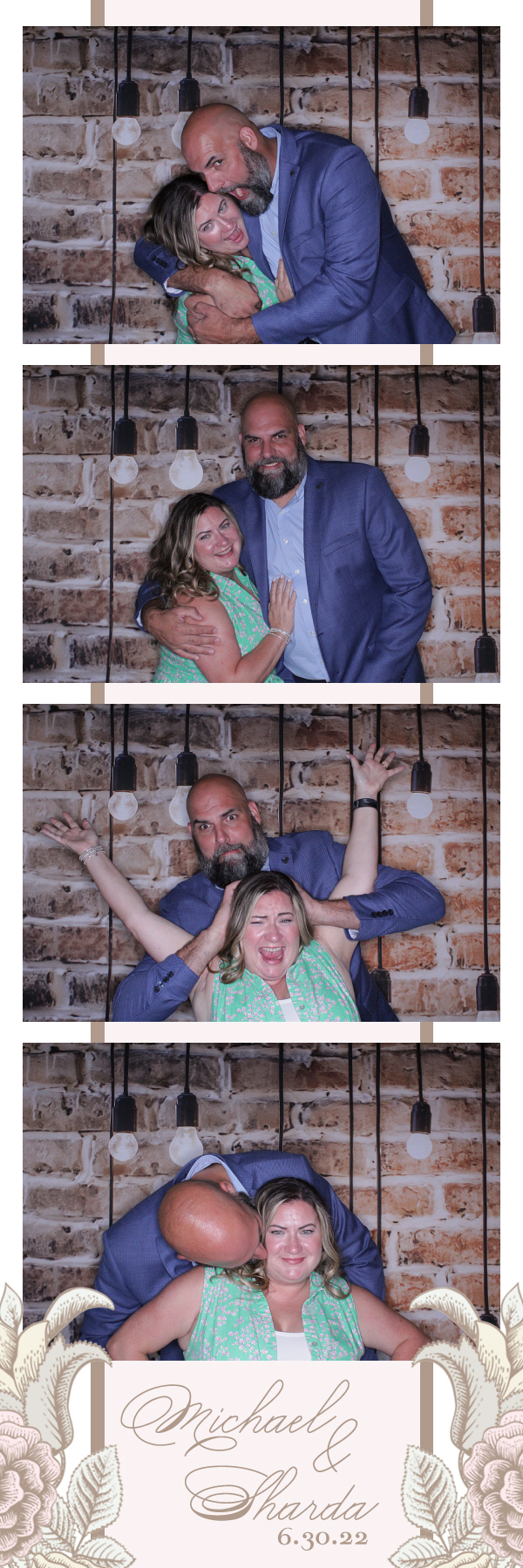 Michael and Sharda's Wedding | View more photos from the event at gallery.photoboothbillings.com/u/PhotoBoothBillings/Michael-and-Shardas-Wedding