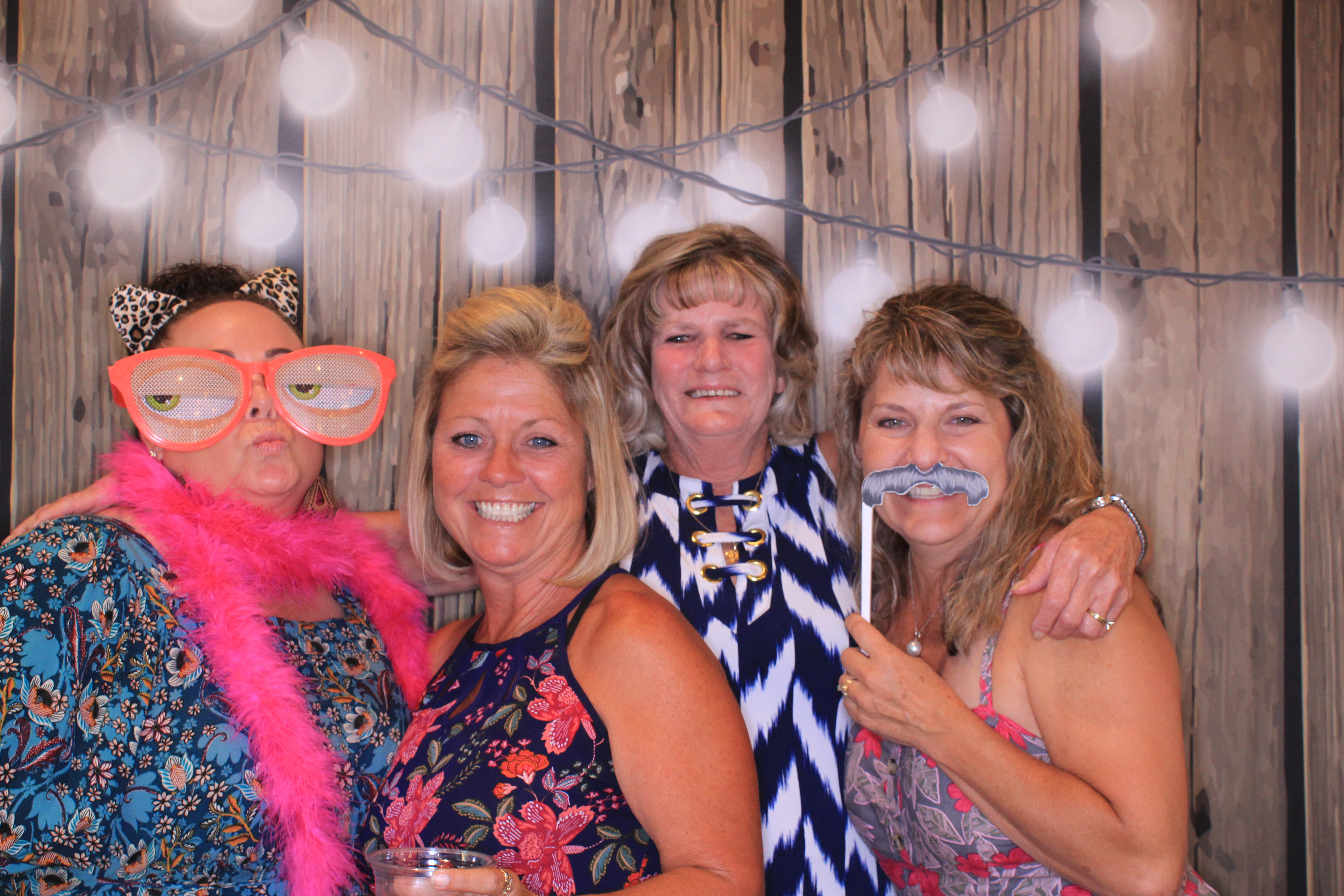 Mychal and Cole's Wedding | View more photos from the event at gallery.photoboothbillings.com/u/PhotoBoothBillings/Mychal-and-Coles-Wedding