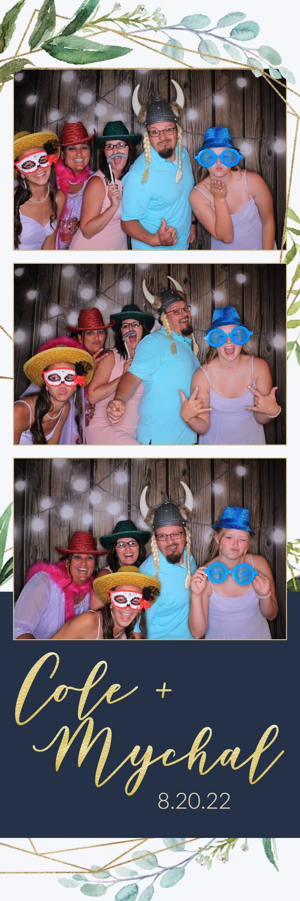 Mychal and Cole's Wedding | View more photos from the event at gallery.photoboothbillings.com/u/PhotoBoothBillings/Mychal-and-Coles-Wedding