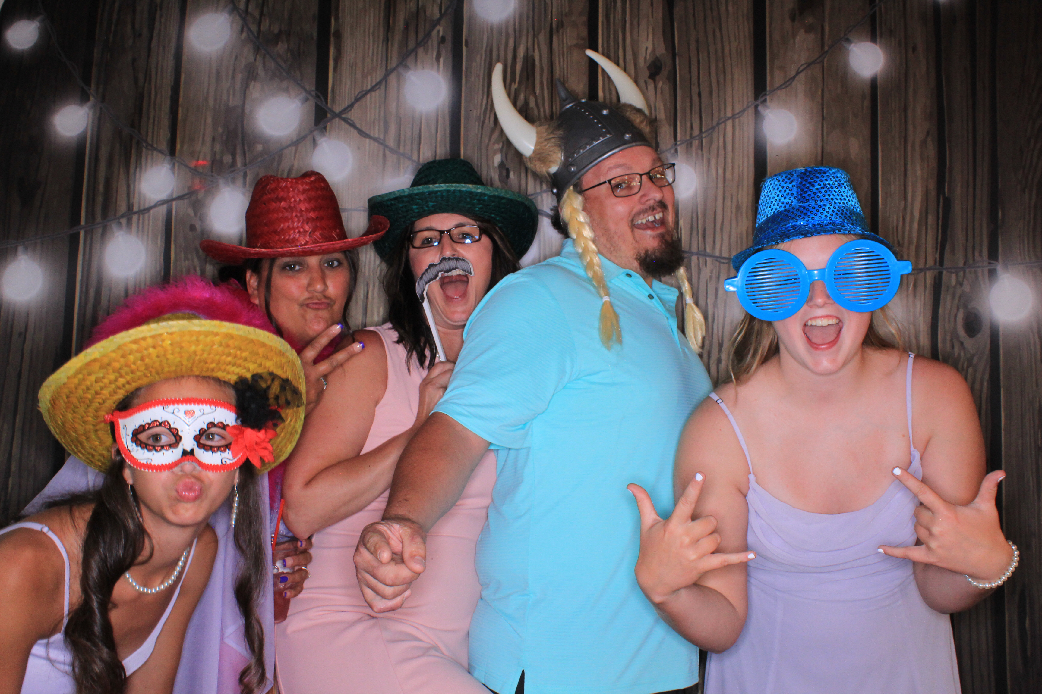 Mychal and Cole's Wedding | View more photos from the event at gallery.photoboothbillings.com/u/PhotoBoothBillings/Mychal-and-Coles-Wedding