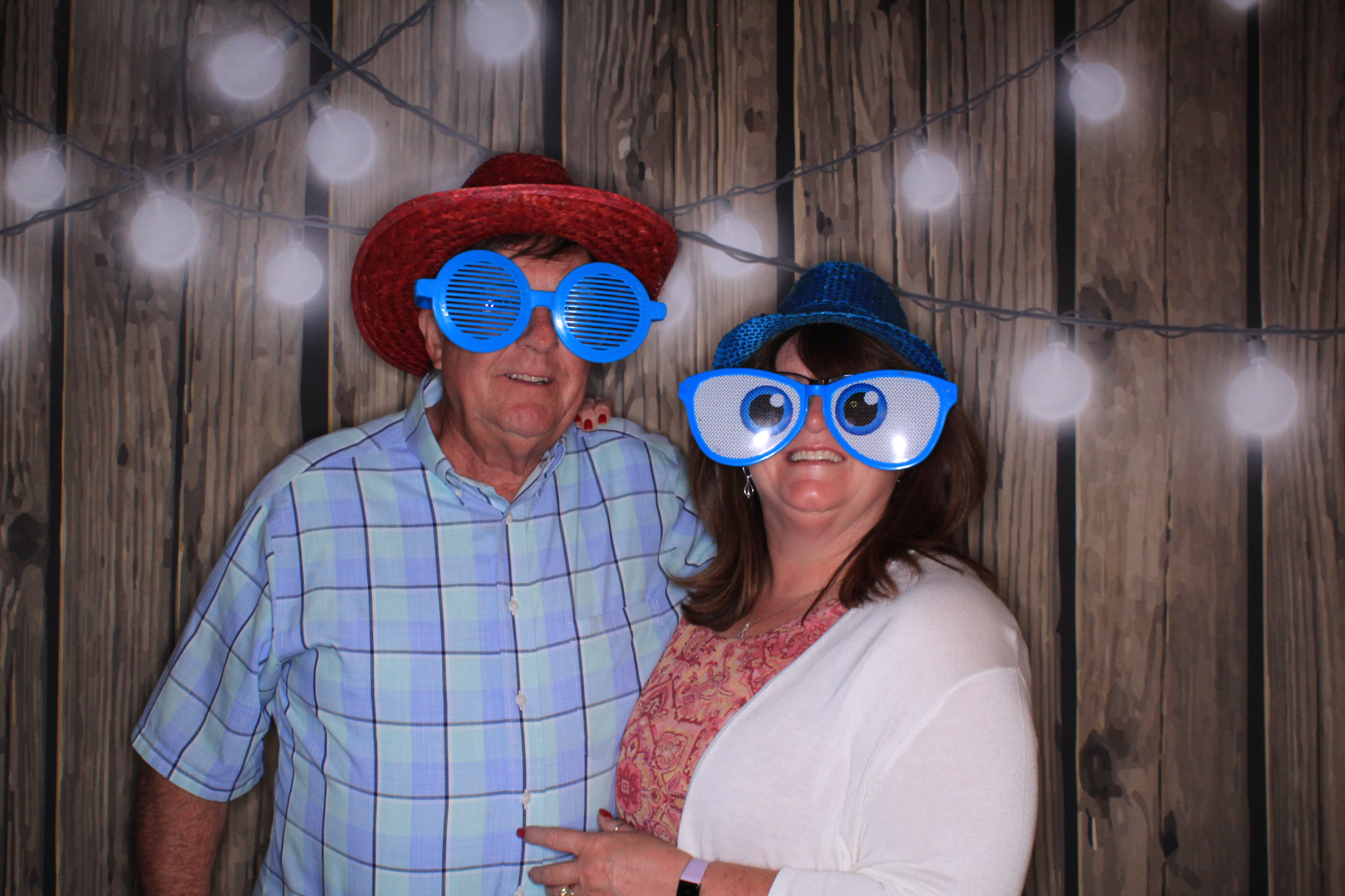 Mychal and Cole's Wedding | View more photos from the event at gallery.photoboothbillings.com/u/PhotoBoothBillings/Mychal-and-Coles-Wedding
