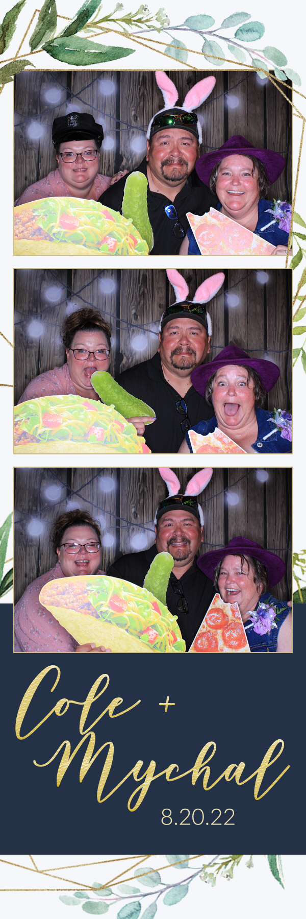 Mychal and Cole's Wedding | View more photos from the event at gallery.photoboothbillings.com/u/PhotoBoothBillings/Mychal-and-Coles-Wedding
