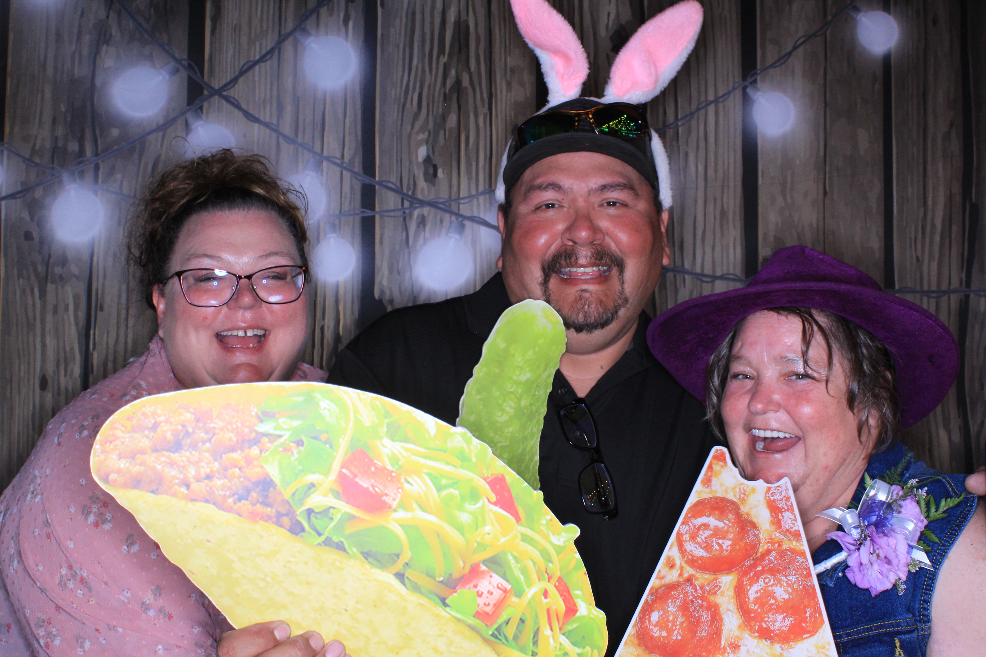 Mychal and Cole's Wedding | View more photos from the event at gallery.photoboothbillings.com/u/PhotoBoothBillings/Mychal-and-Coles-Wedding