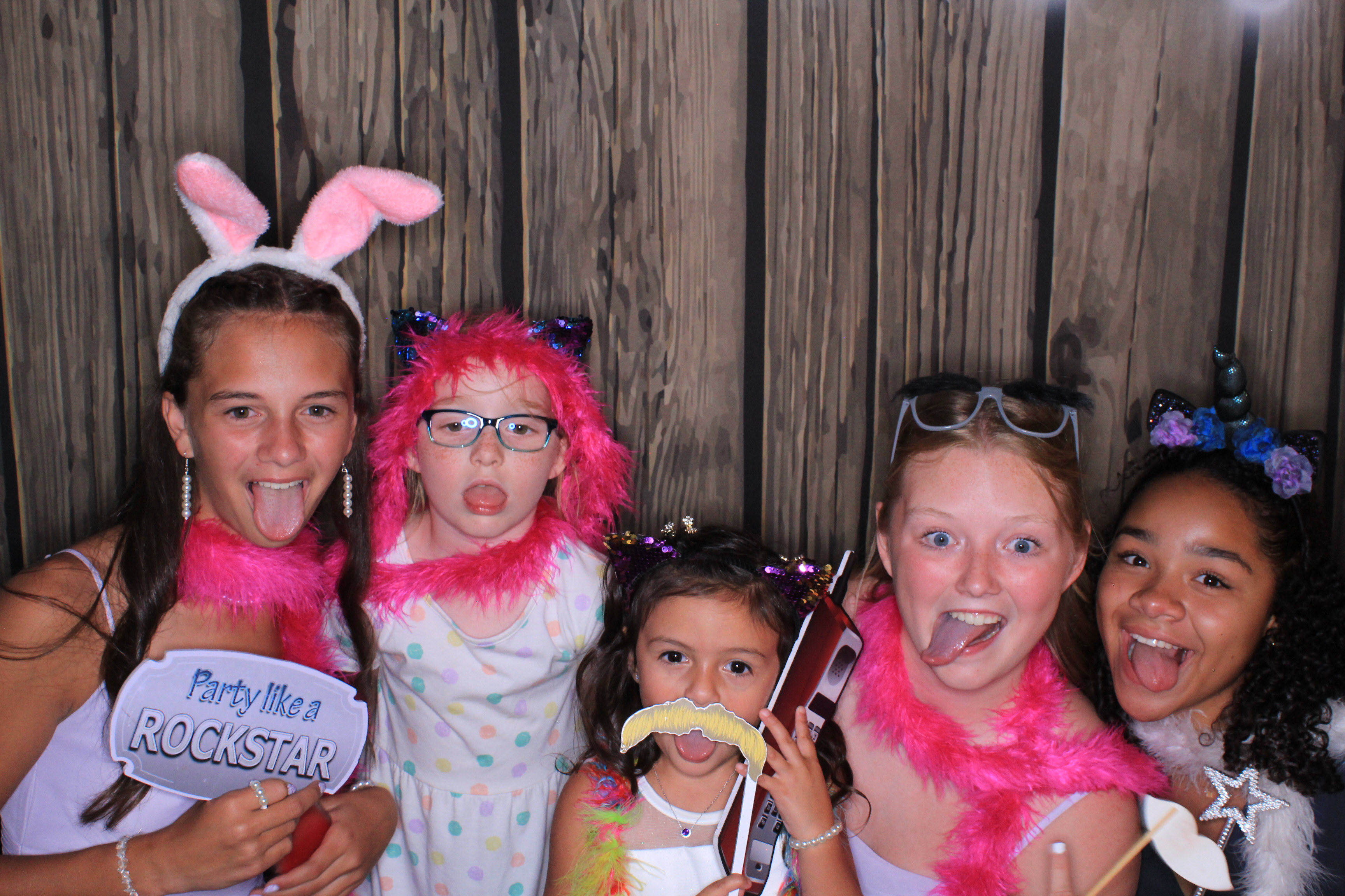 Mychal and Cole's Wedding | View more photos from the event at gallery.photoboothbillings.com/u/PhotoBoothBillings/Mychal-and-Coles-Wedding