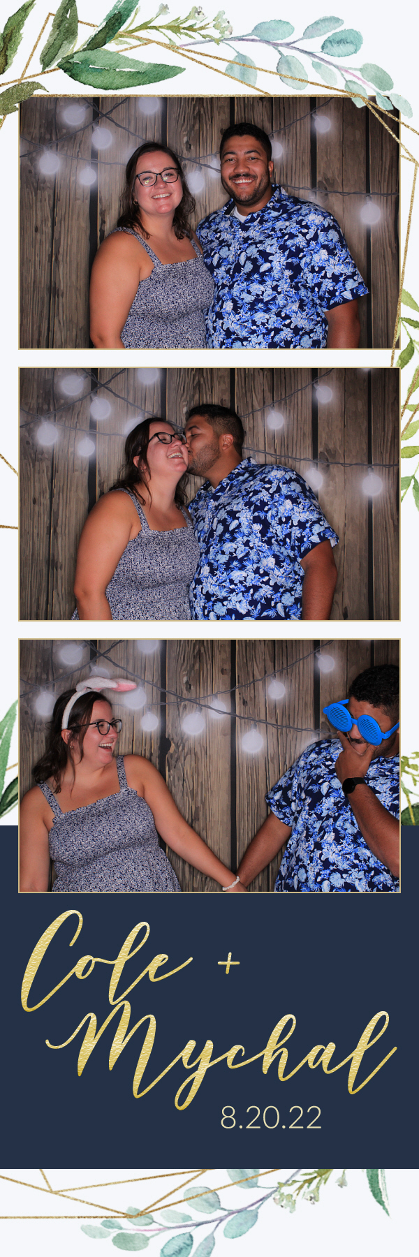 Mychal and Cole's Wedding | View more photos from the event at gallery.photoboothbillings.com/u/PhotoBoothBillings/Mychal-and-Coles-Wedding
