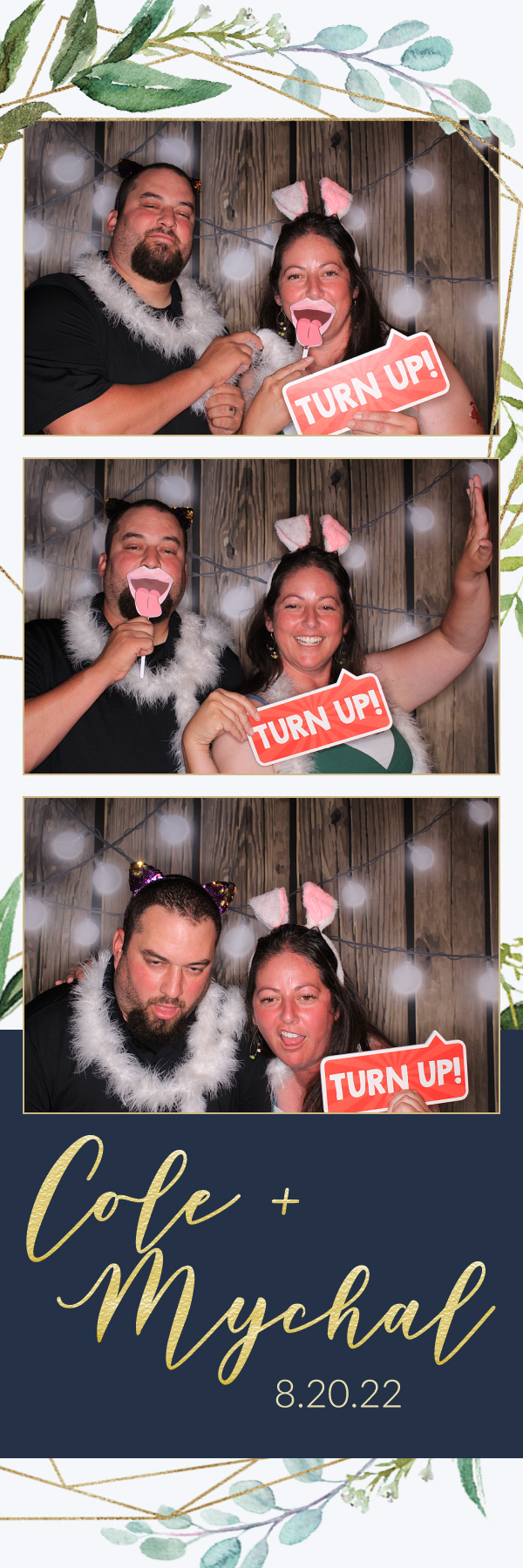 Mychal and Cole's Wedding | View more photos from the event at gallery.photoboothbillings.com/u/PhotoBoothBillings/Mychal-and-Coles-Wedding