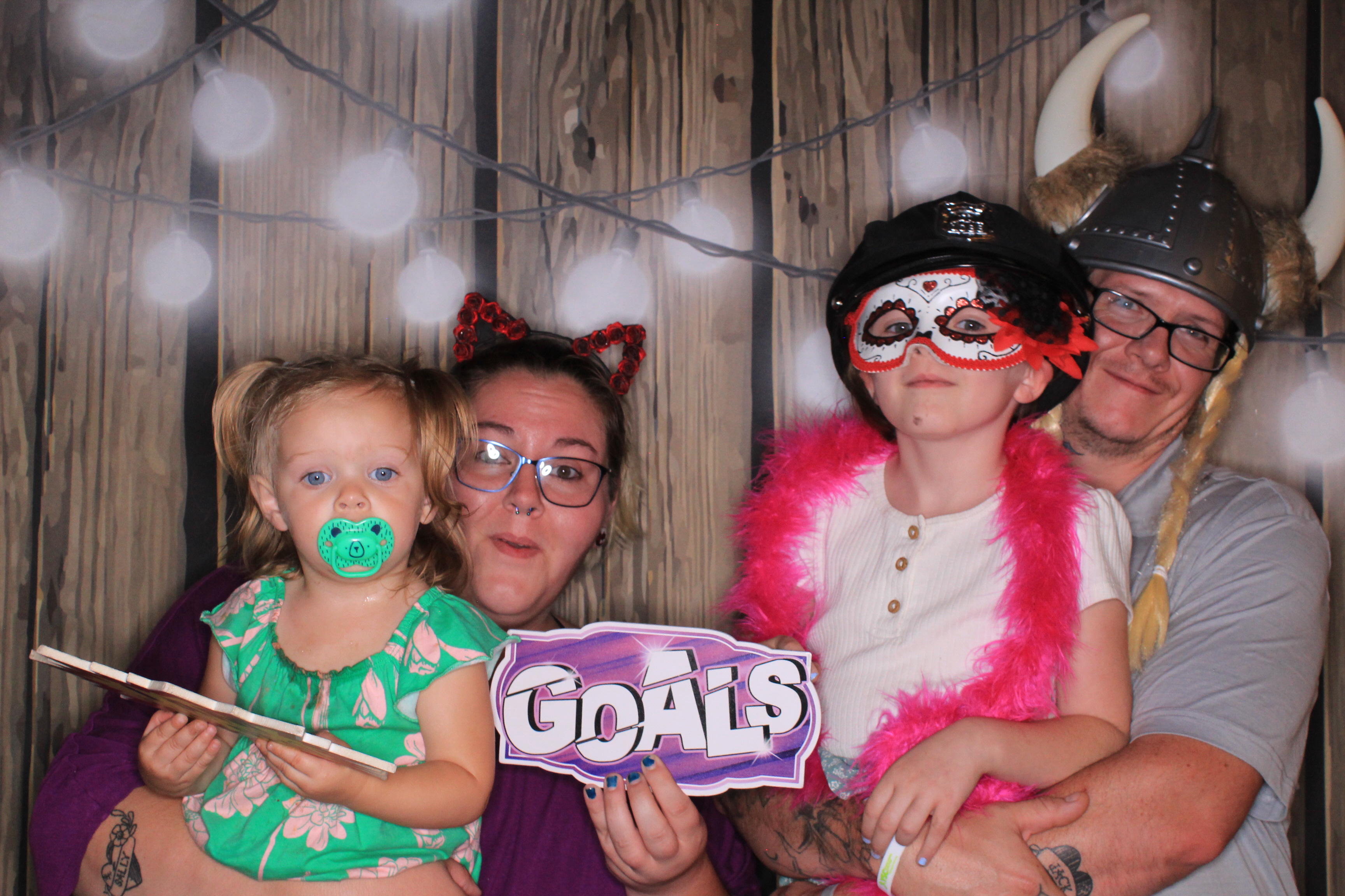 Mychal and Cole's Wedding | View more photos from the event at gallery.photoboothbillings.com/u/PhotoBoothBillings/Mychal-and-Coles-Wedding