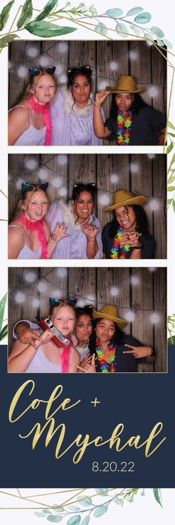 Mychal and Cole's Wedding | View more photos from the event at gallery.photoboothbillings.com/u/PhotoBoothBillings/Mychal-and-Coles-Wedding