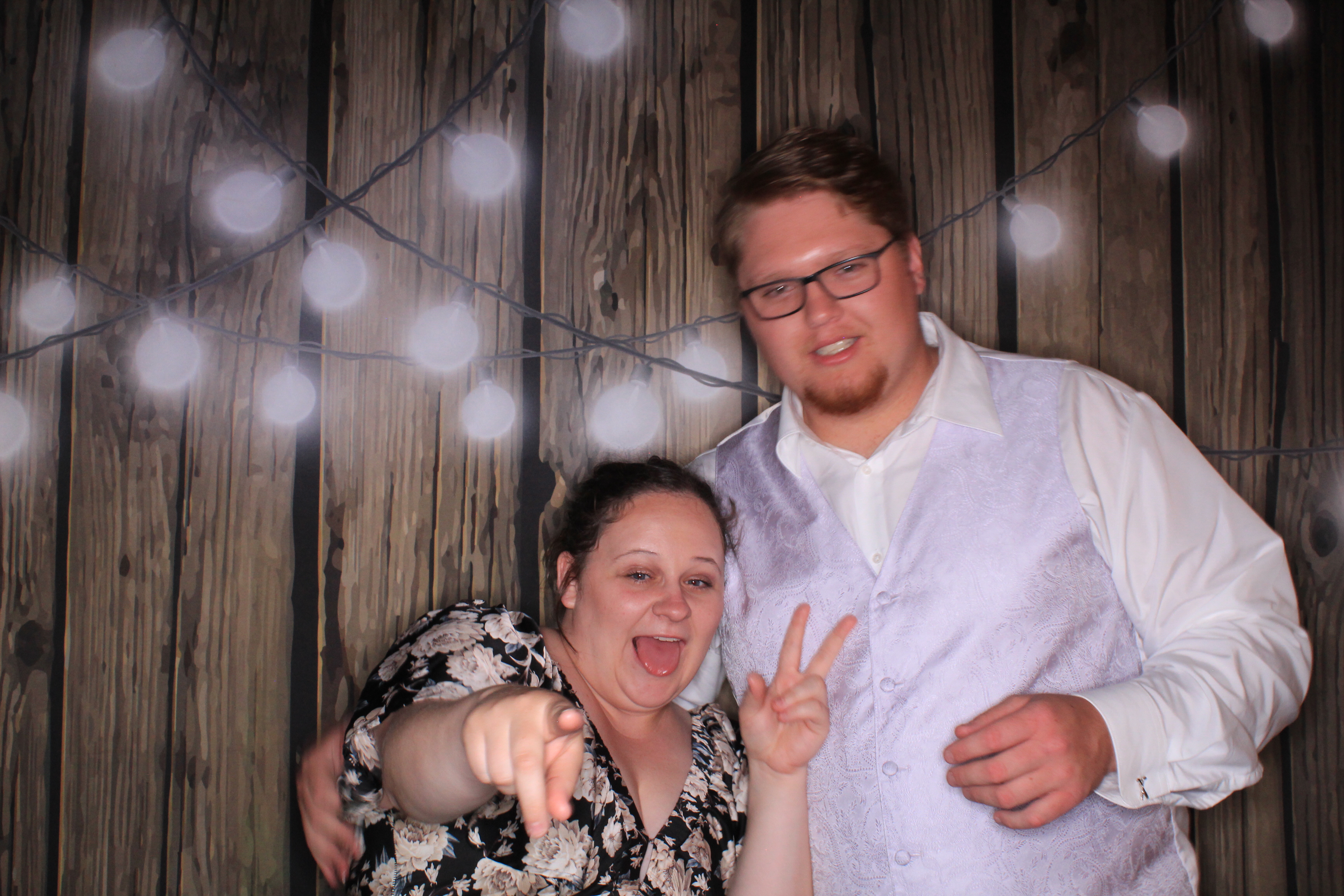 Mychal and Cole's Wedding | View more photos from the event at gallery.photoboothbillings.com/u/PhotoBoothBillings/Mychal-and-Coles-Wedding