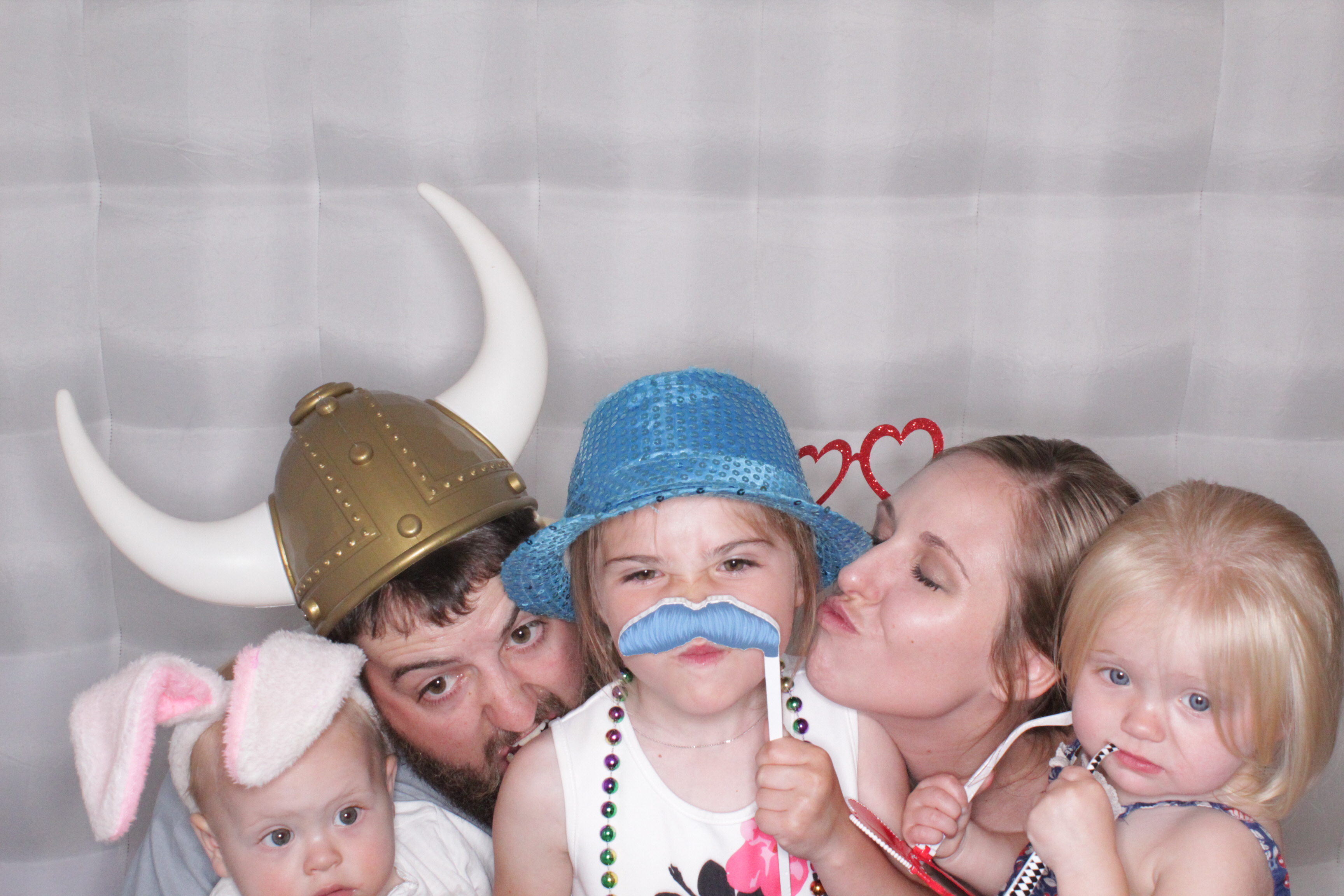 Peggy and Greg's Wedding | View more photos from the event at gallery.photoboothbillings.com/u/PhotoBoothBillings/Peggy-and-Gregs-Wedding