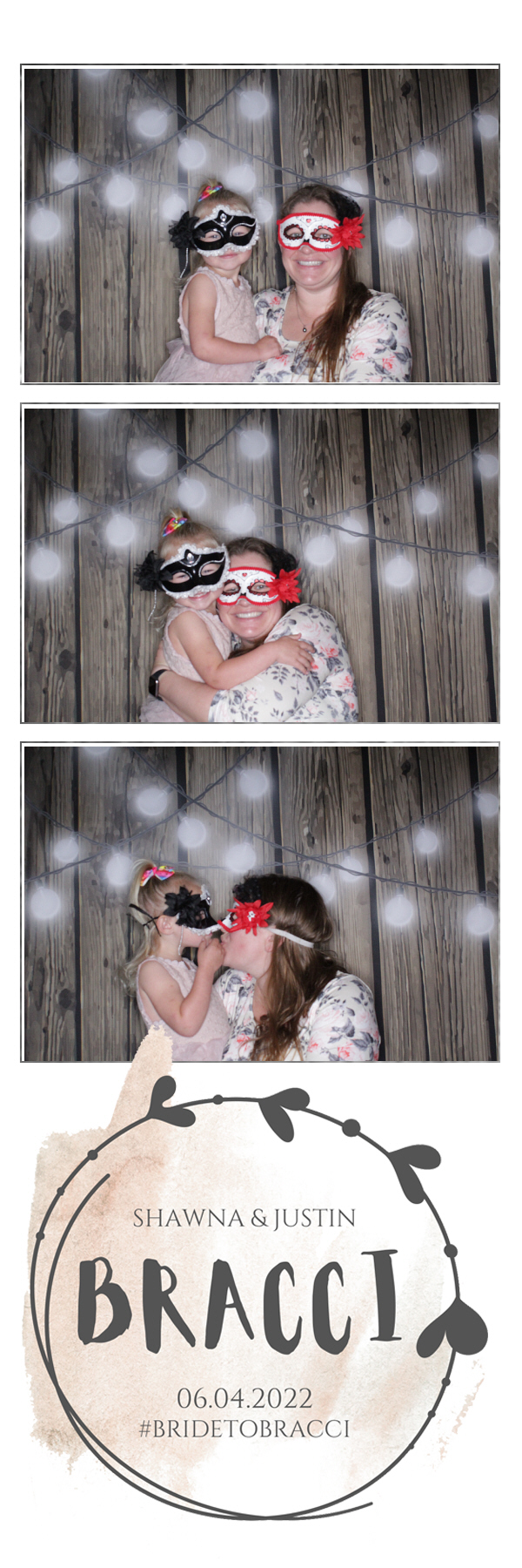 Shawna and Justin's Wedding | View more photos from the event at gallery.photoboothbillings.com/u/PhotoBoothBillings/Shawna-and-Justins-Wedding