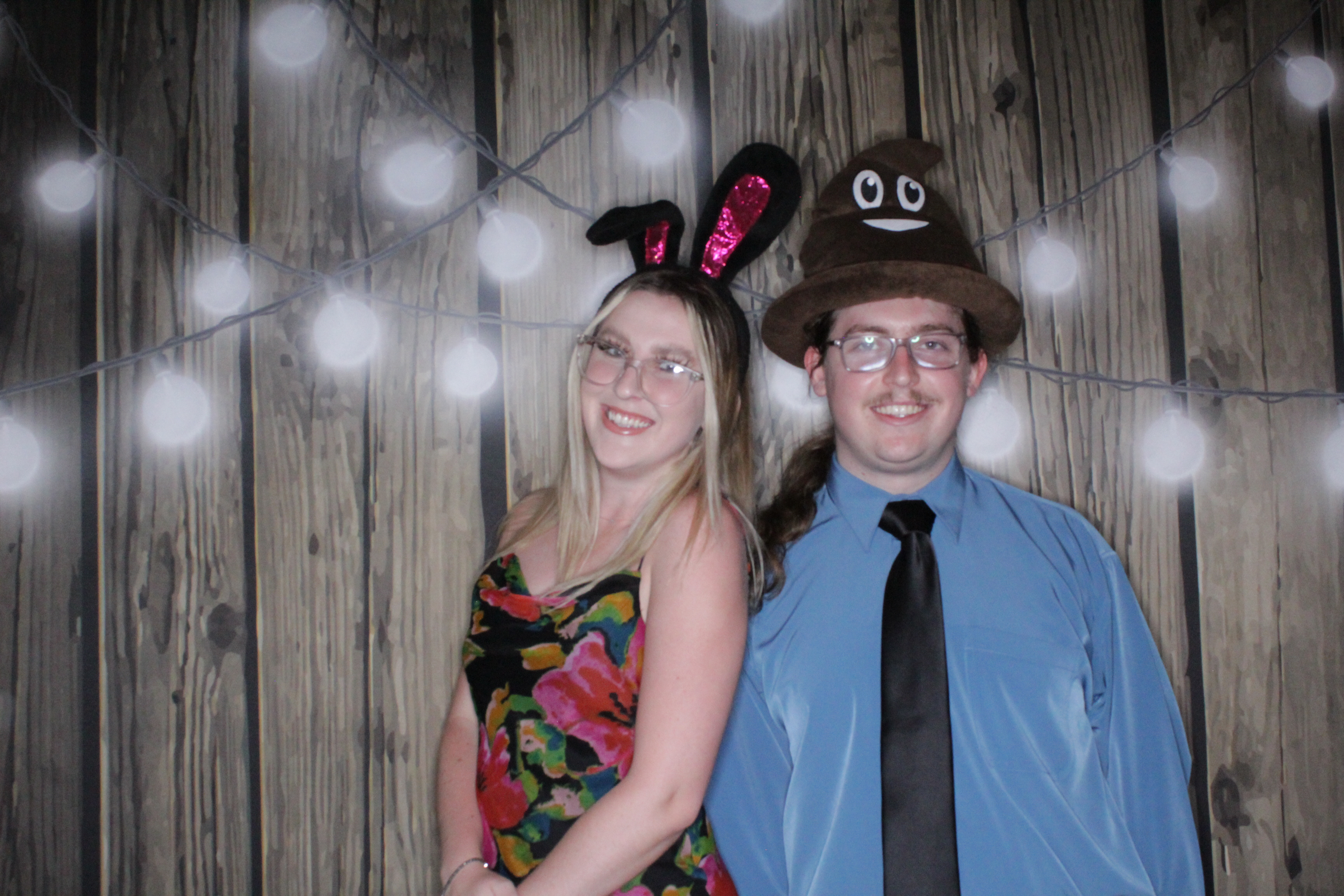Shawna and Justin's Wedding | View more photos from the event at gallery.photoboothbillings.com/u/PhotoBoothBillings/Shawna-and-Justins-Wedding