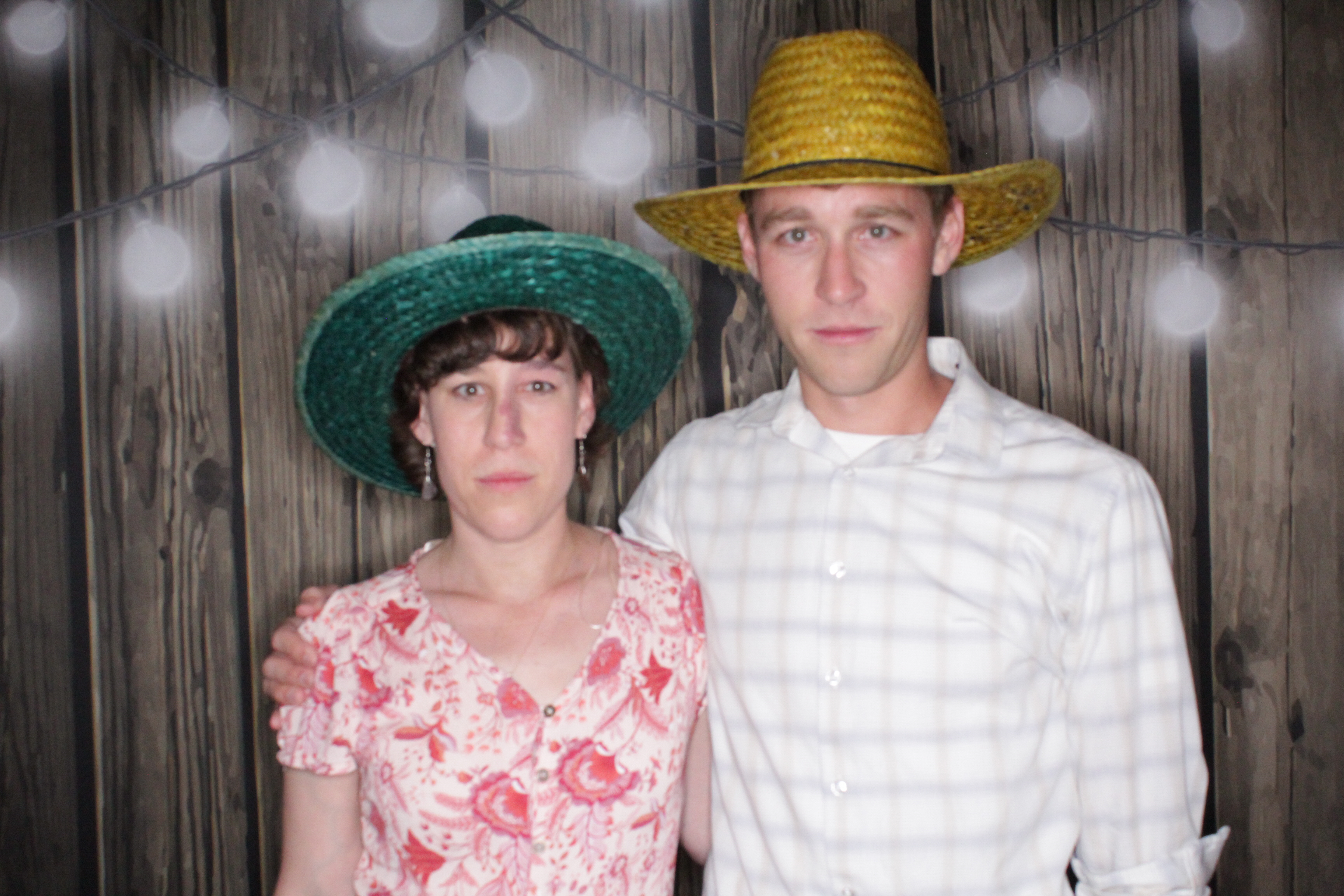 Shawna and Justin's Wedding | View more photos from the event at gallery.photoboothbillings.com/u/PhotoBoothBillings/Shawna-and-Justins-Wedding