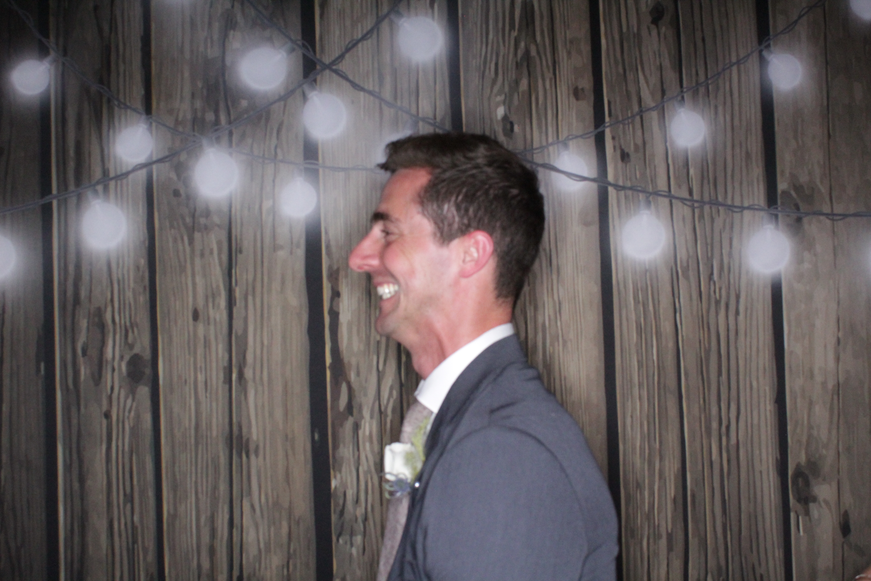 Shawna and Justin's Wedding | View more photos from the event at gallery.photoboothbillings.com/u/PhotoBoothBillings/Shawna-and-Justins-Wedding