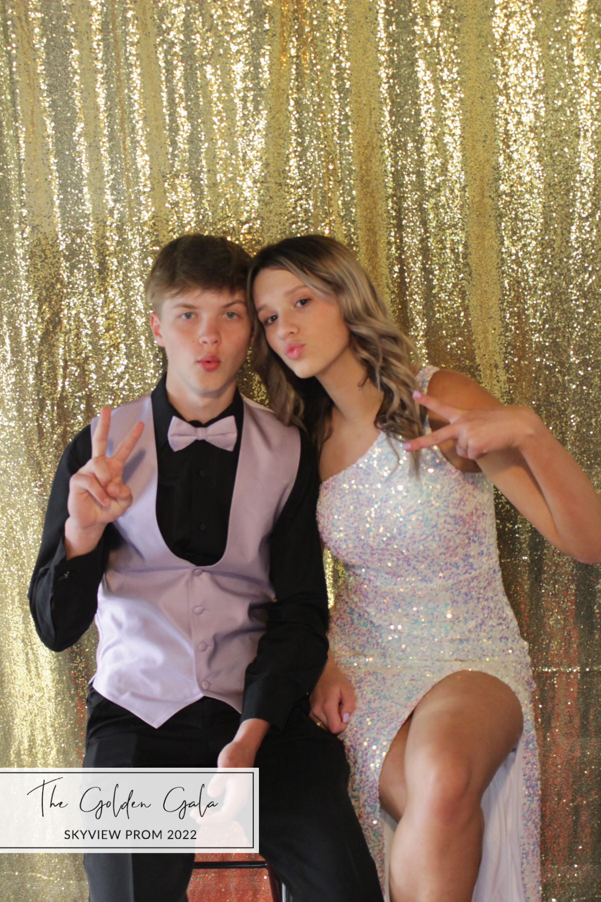 Skyview Prom | View more photos from the event at gallery.photoboothbillings.com/u/PhotoBoothBillings/Skyview-Prom
