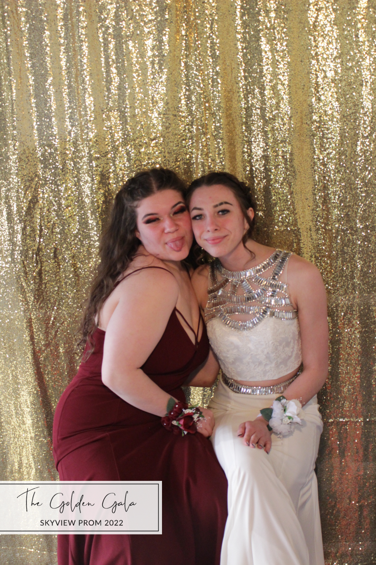 Skyview Prom | View more photos from the event at gallery.photoboothbillings.com/u/PhotoBoothBillings/Skyview-Prom
