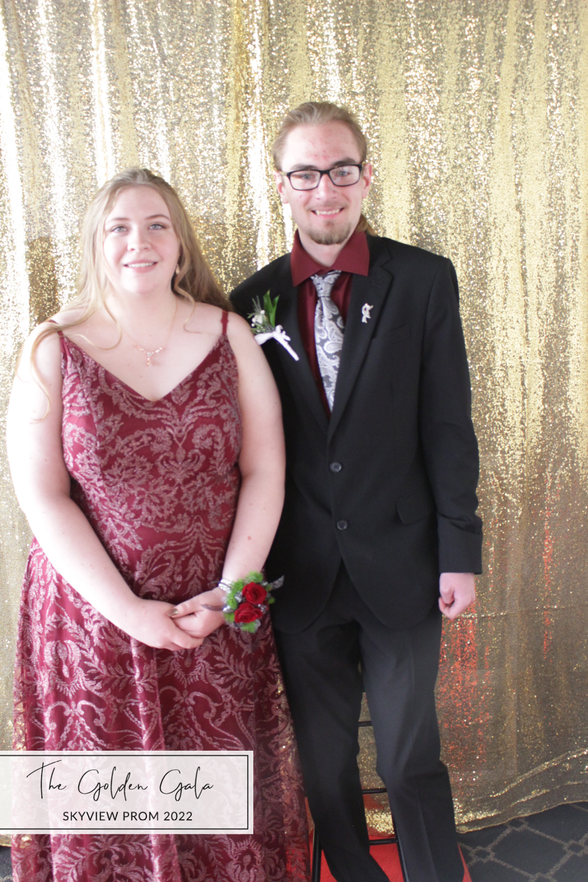 Skyview Prom | View more photos from the event at gallery.photoboothbillings.com/u/PhotoBoothBillings/Skyview-Prom