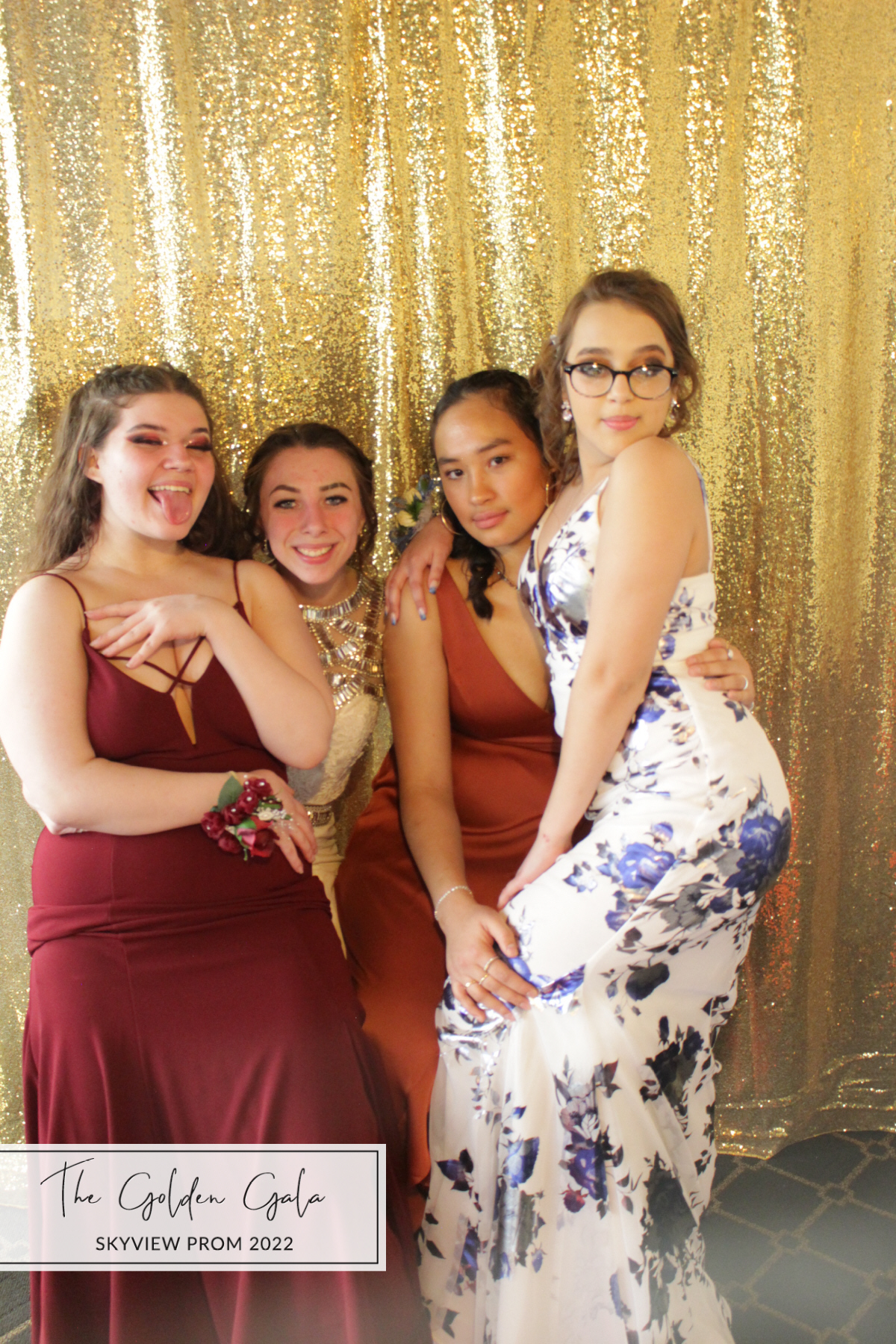 Skyview Prom | View more photos from the event at gallery.photoboothbillings.com/u/PhotoBoothBillings/Skyview-Prom