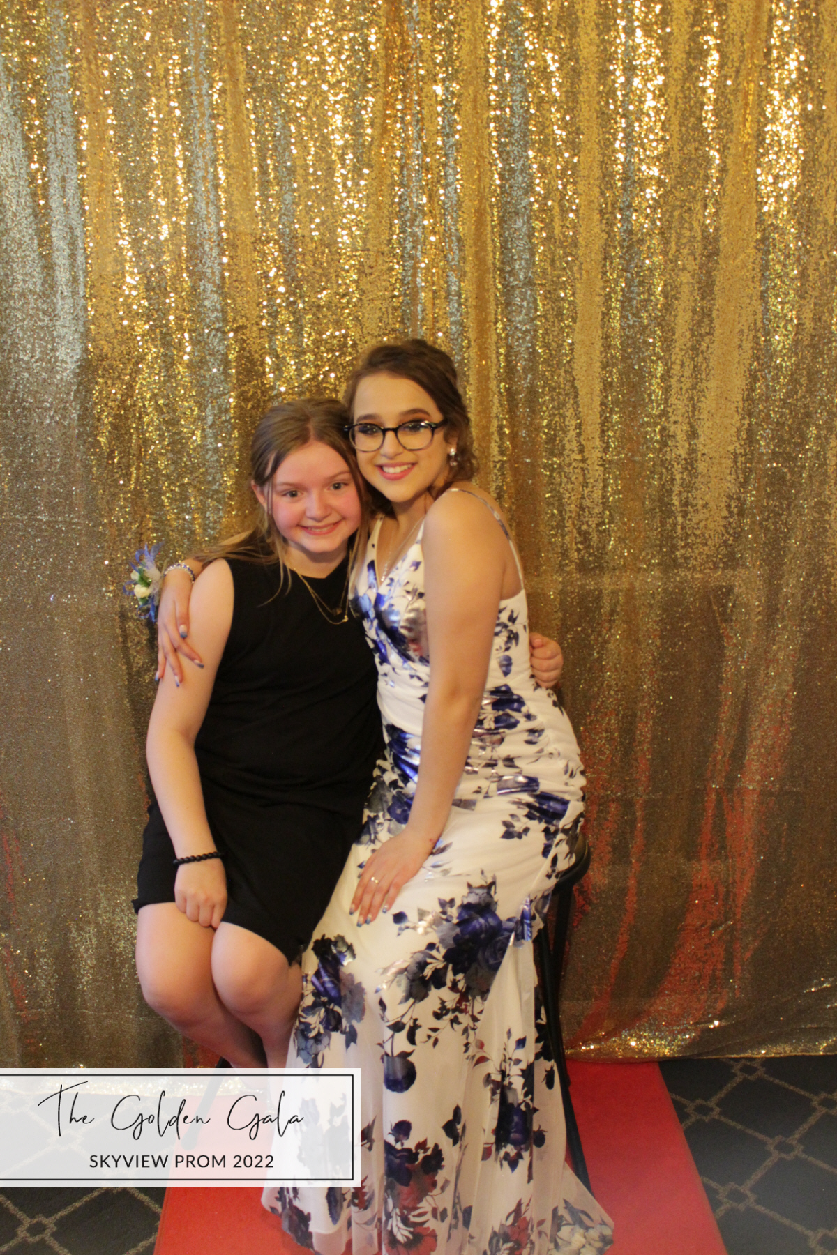 Skyview Prom | View more photos from the event at gallery.photoboothbillings.com/u/PhotoBoothBillings/Skyview-Prom