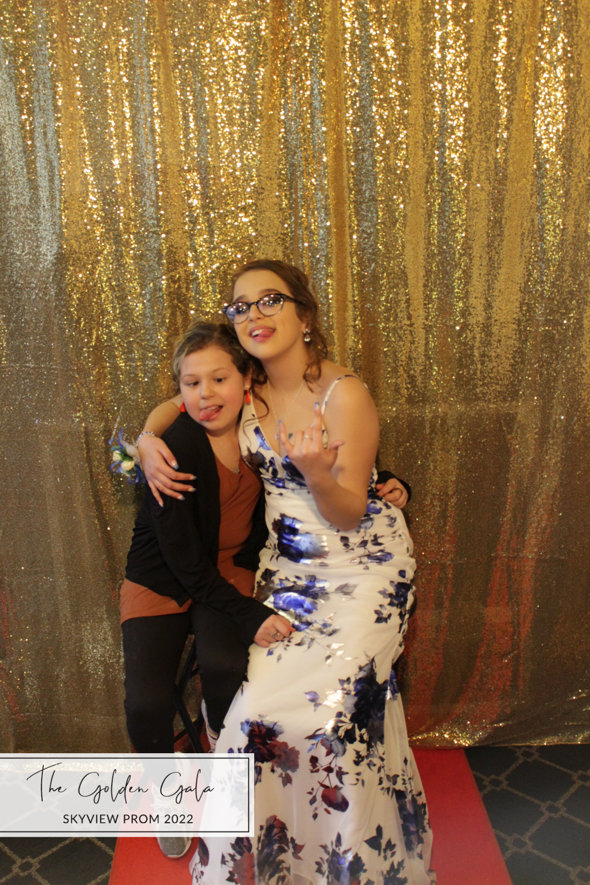 Skyview Prom | View more photos from the event at gallery.photoboothbillings.com/u/PhotoBoothBillings/Skyview-Prom