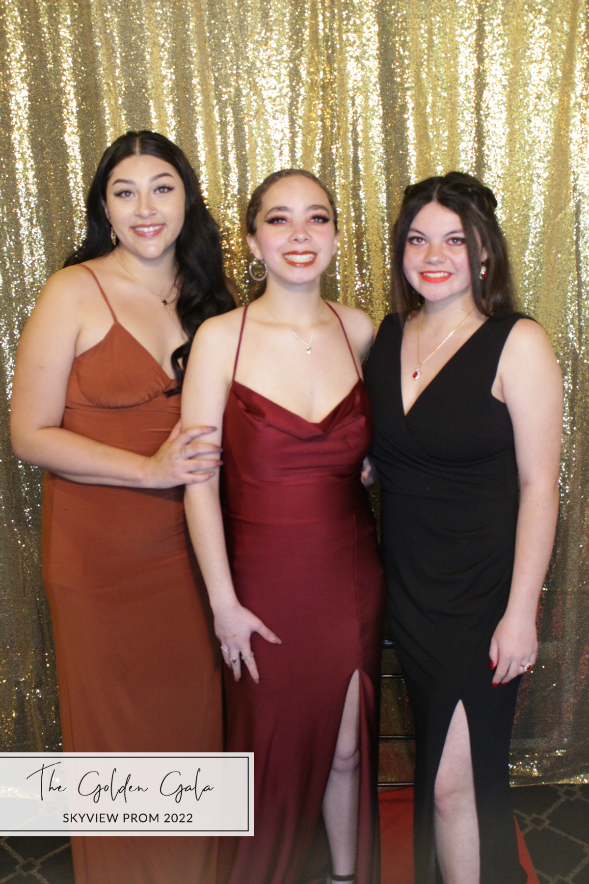 Skyview Prom | View more photos from the event at gallery.photoboothbillings.com/u/PhotoBoothBillings/Skyview-Prom
