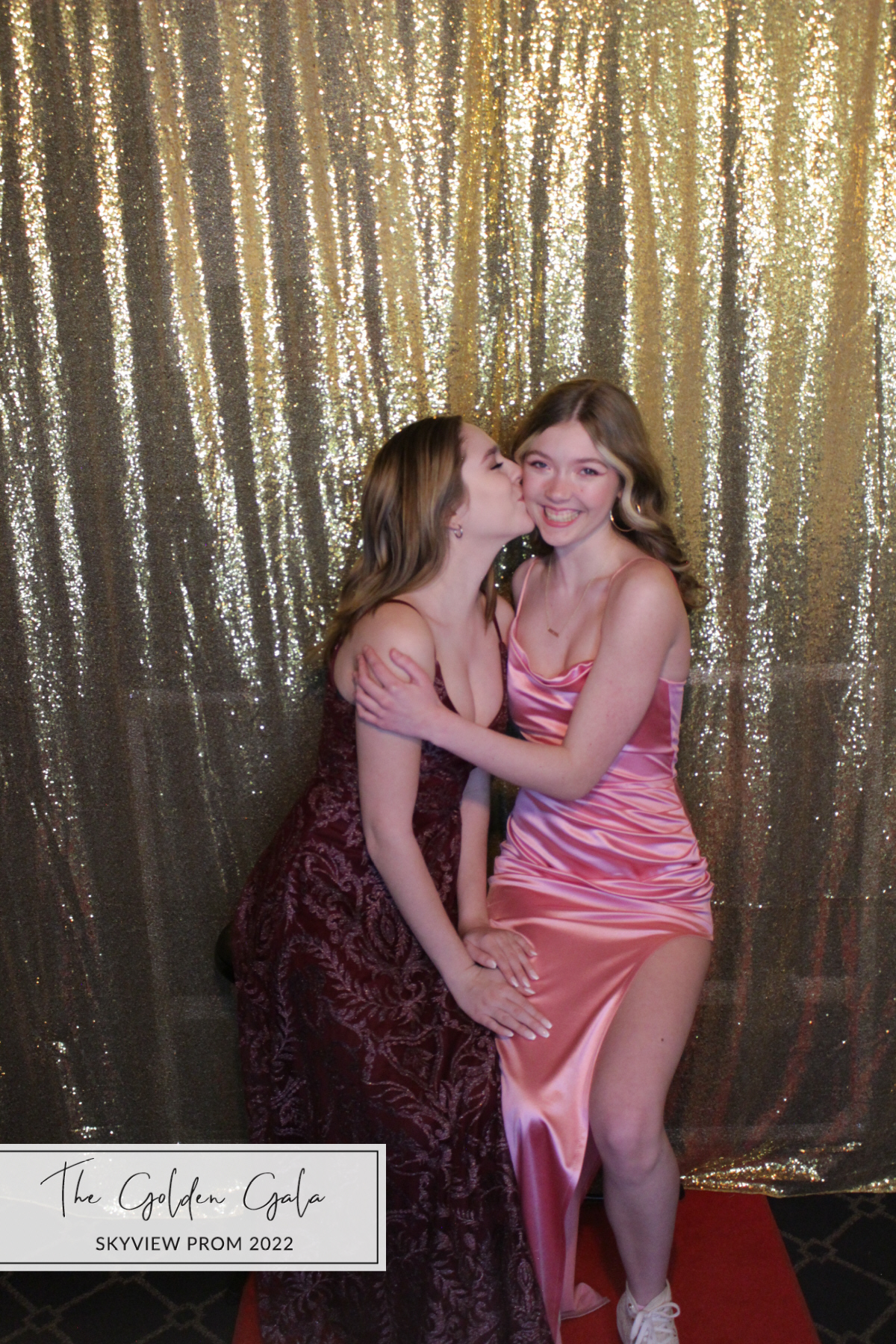 Skyview Prom | View more photos from the event at gallery.photoboothbillings.com/u/PhotoBoothBillings/Skyview-Prom