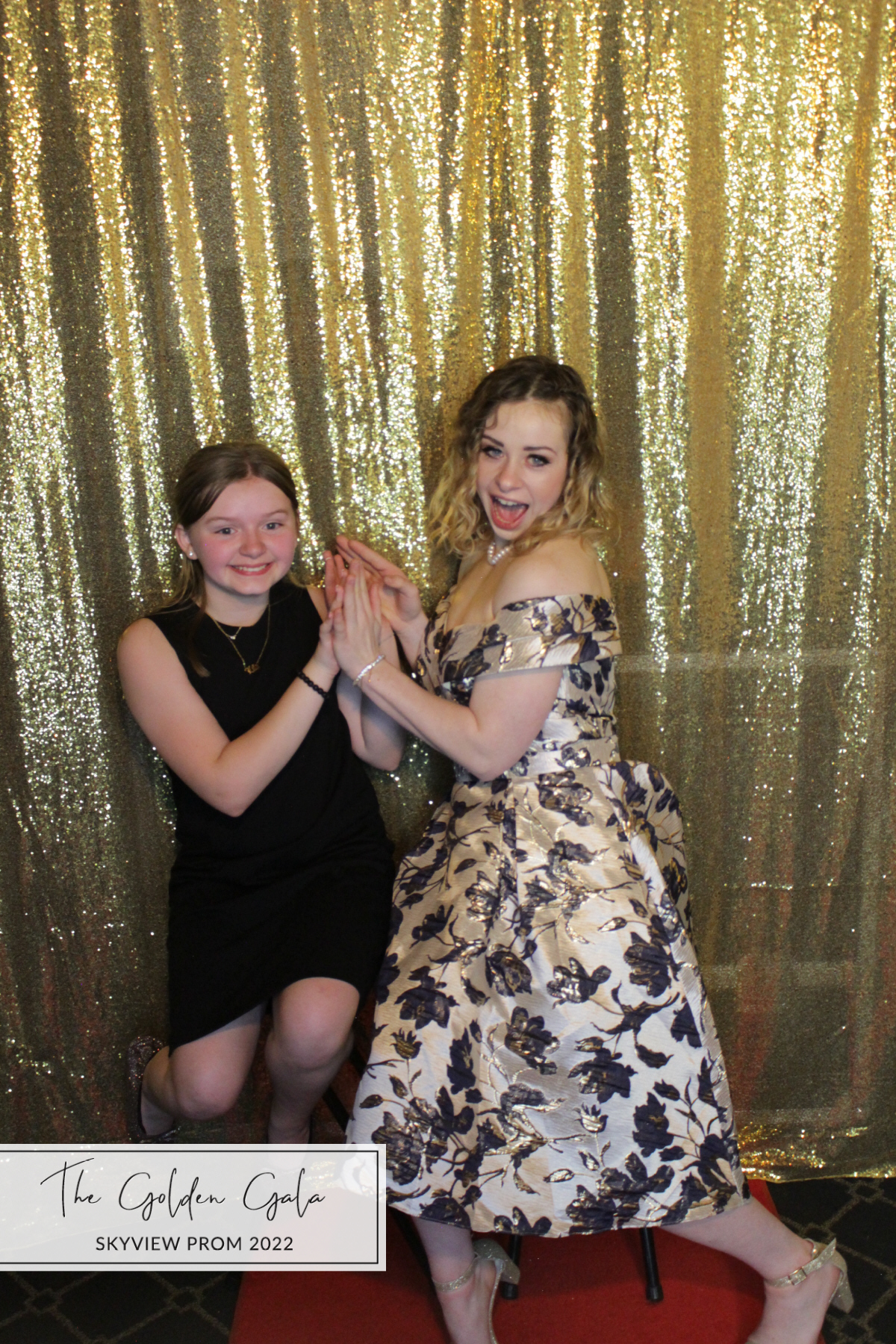 Skyview Prom | View more photos from the event at gallery.photoboothbillings.com/u/PhotoBoothBillings/Skyview-Prom