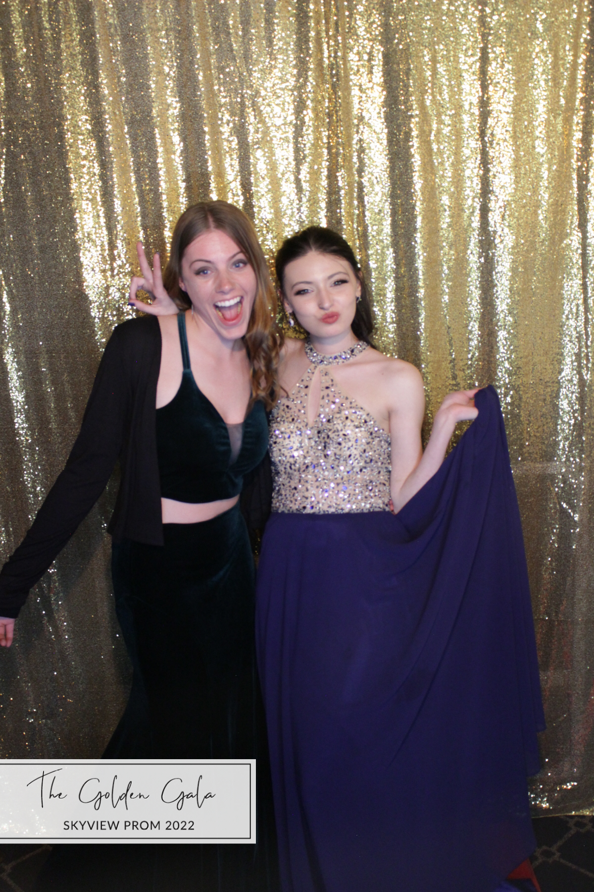 Skyview Prom | View more photos from the event at gallery.photoboothbillings.com/u/PhotoBoothBillings/Skyview-Prom