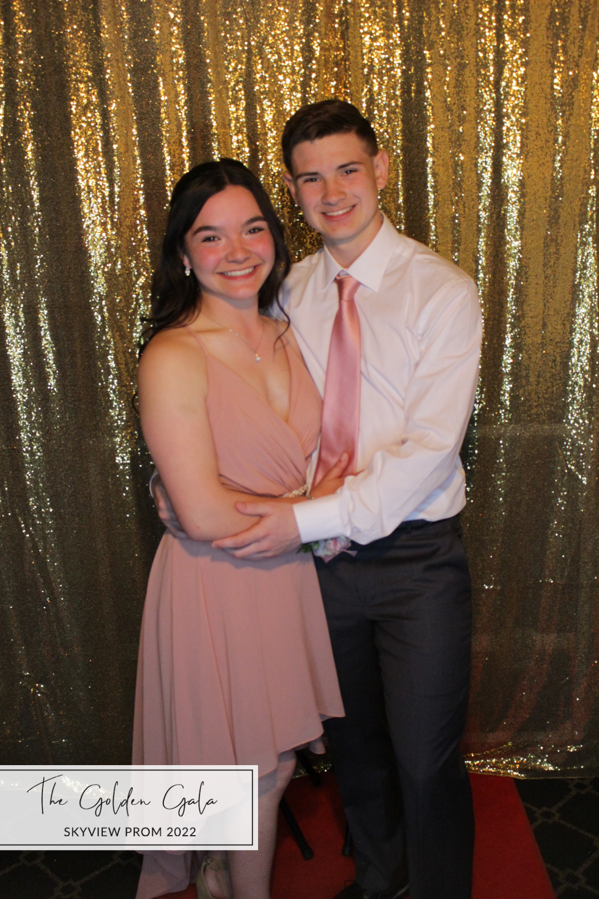Skyview Prom | View more photos from the event at gallery.photoboothbillings.com/u/PhotoBoothBillings/Skyview-Prom