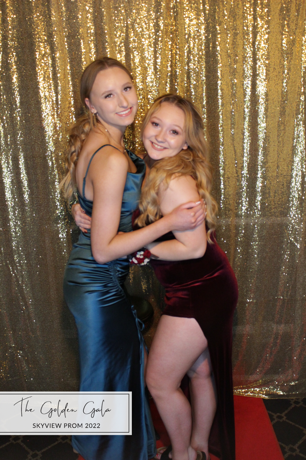 Skyview Prom | View more photos from the event at gallery.photoboothbillings.com/u/PhotoBoothBillings/Skyview-Prom