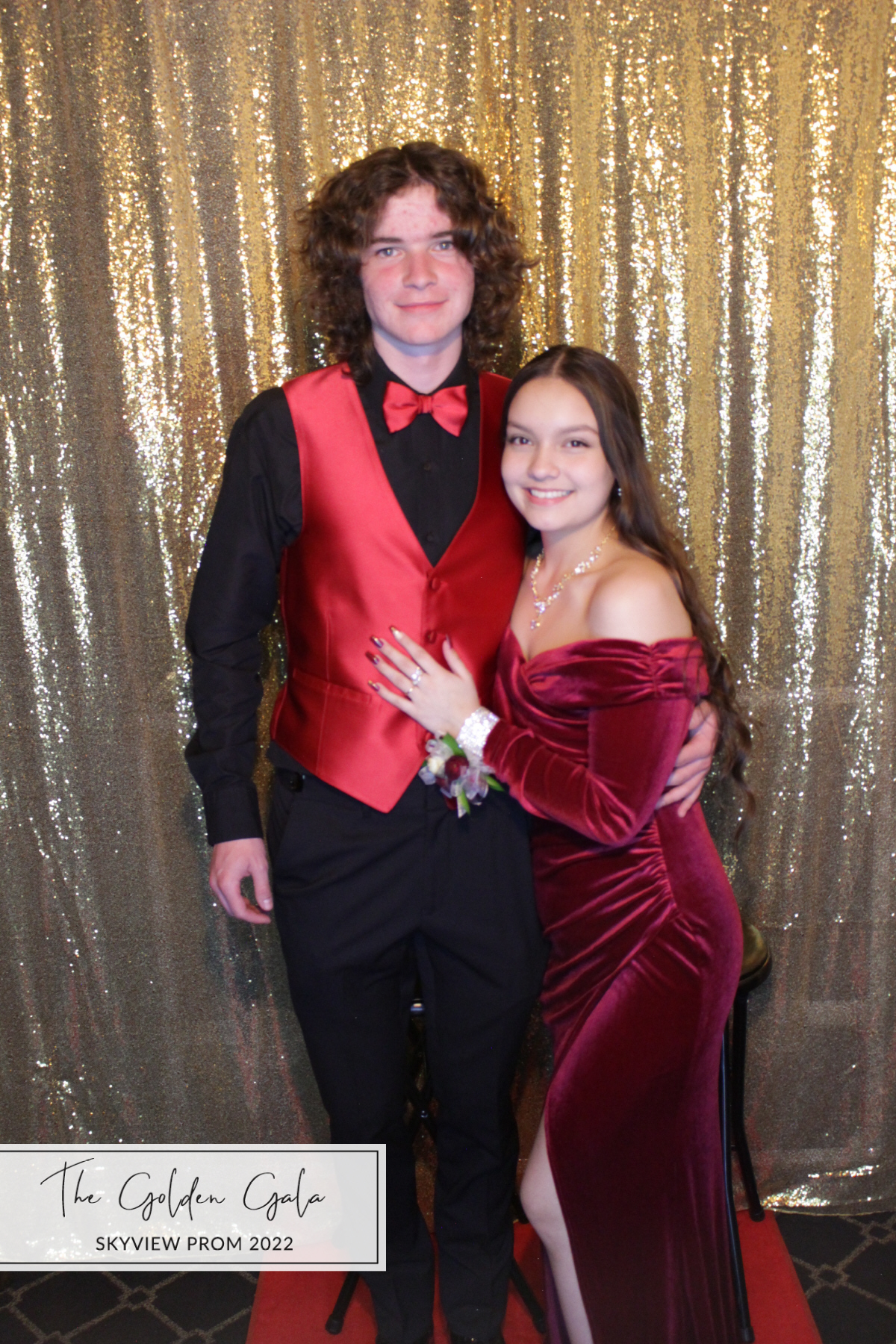 Skyview Prom | View more photos from the event at gallery.photoboothbillings.com/u/PhotoBoothBillings/Skyview-Prom