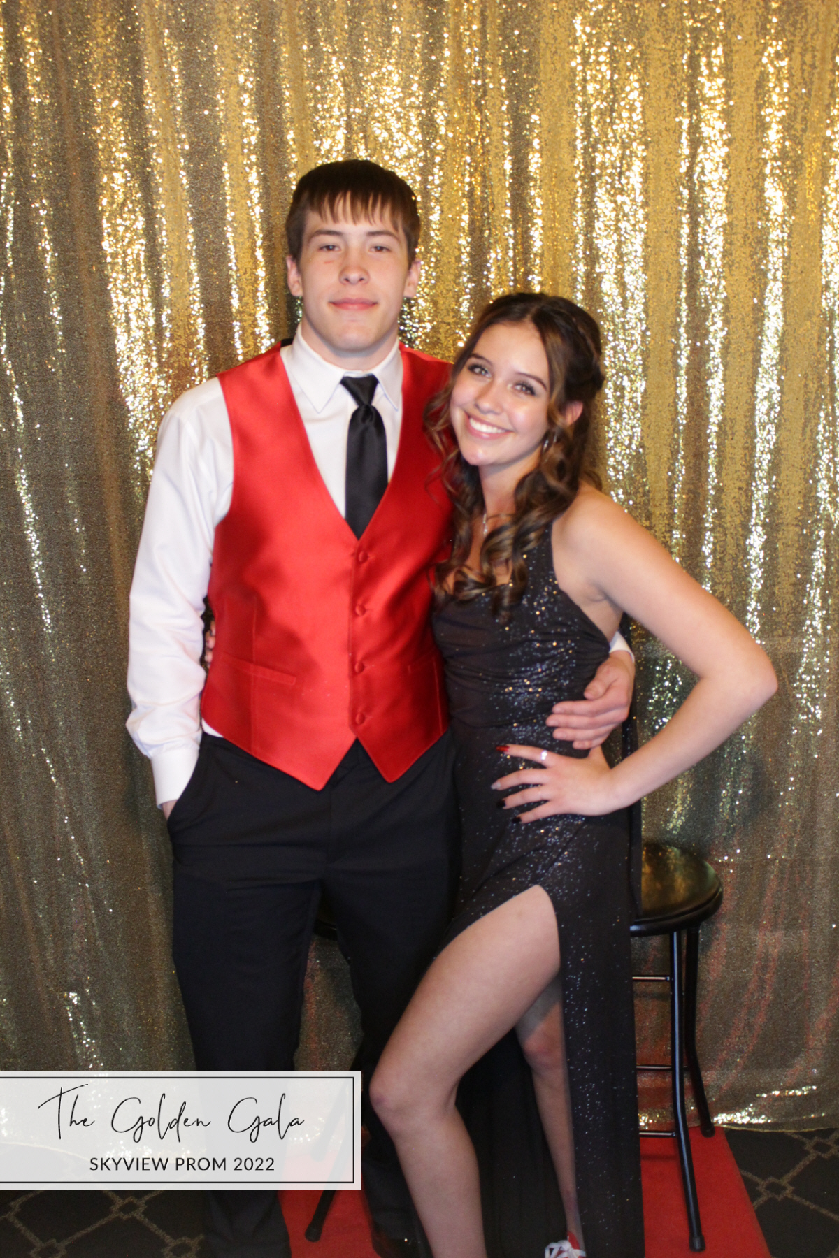 Skyview Prom | View more photos from the event at gallery.photoboothbillings.com/u/PhotoBoothBillings/Skyview-Prom