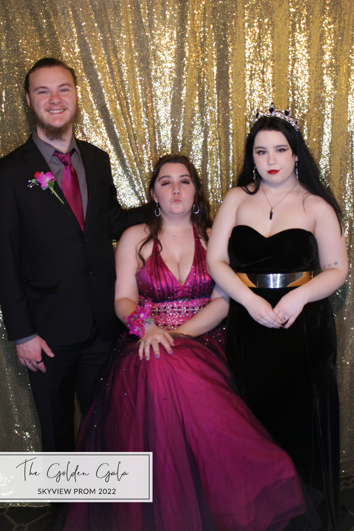 Skyview Prom | View more photos from the event at gallery.photoboothbillings.com/u/PhotoBoothBillings/Skyview-Prom