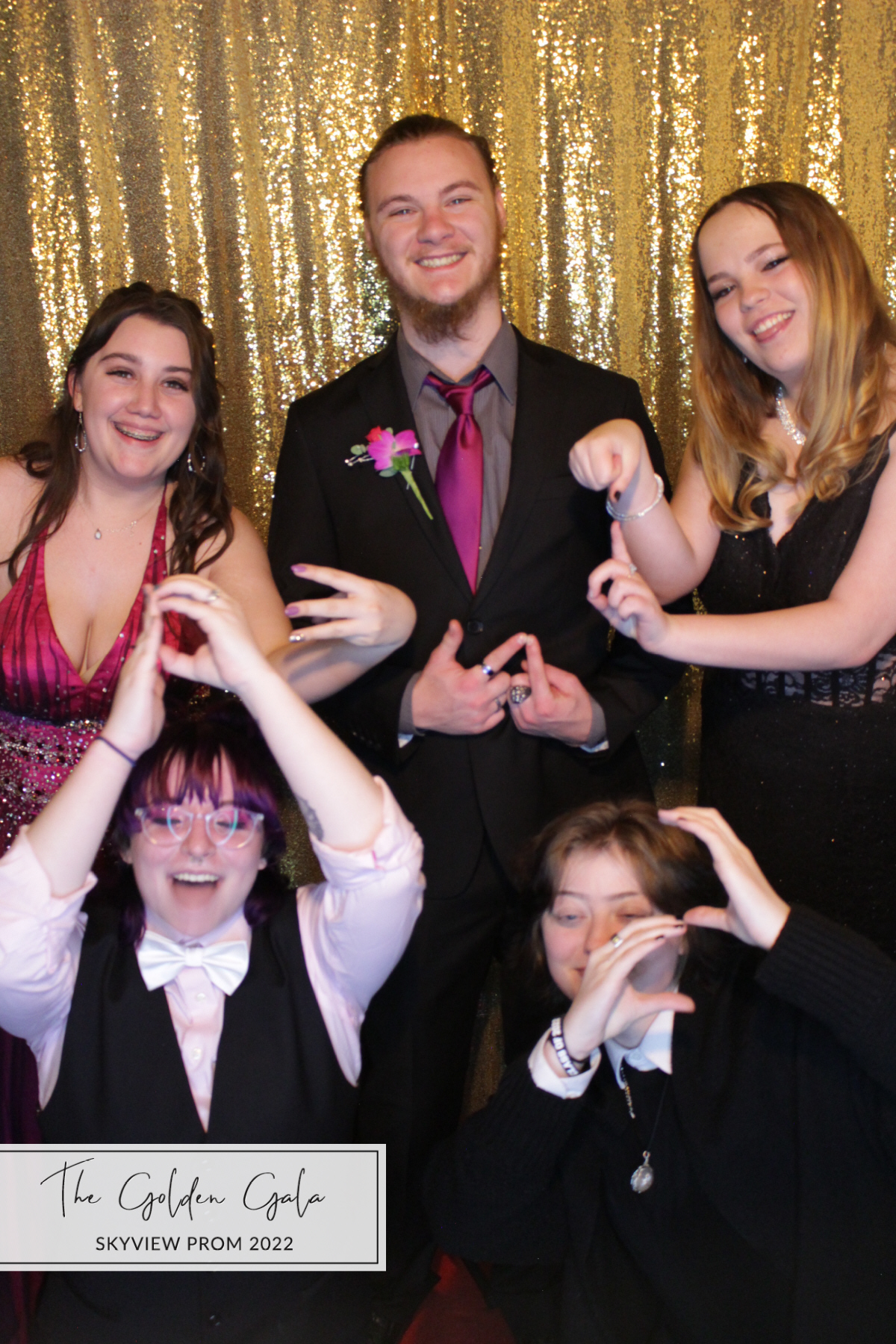 Skyview Prom | View more photos from the event at gallery.photoboothbillings.com/u/PhotoBoothBillings/Skyview-Prom