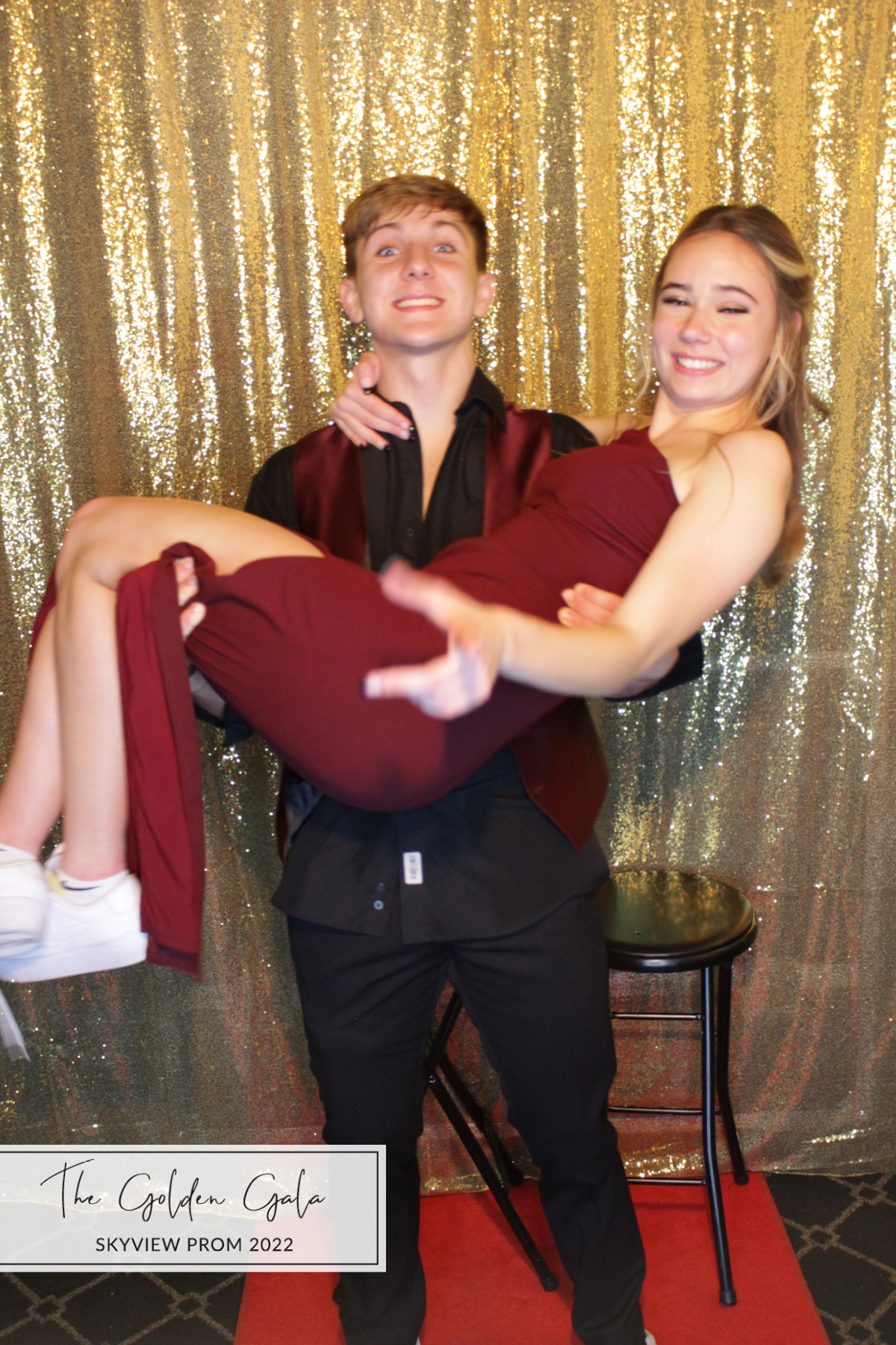 Skyview Prom | View more photos from the event at gallery.photoboothbillings.com/u/PhotoBoothBillings/Skyview-Prom